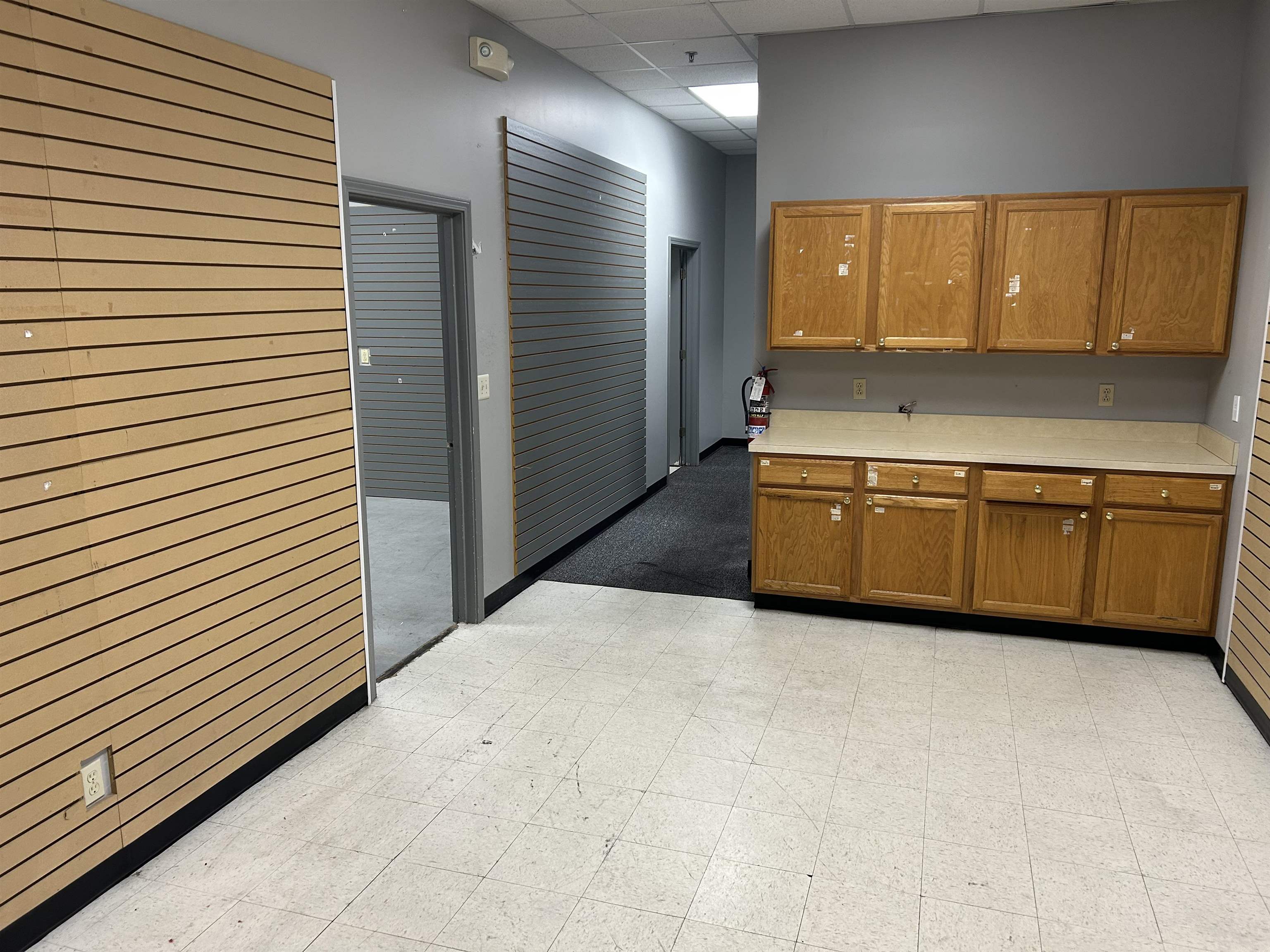 636 Southtown Blvd Unit 2, Owensboro, Kentucky 42301, ,Retail,For Sale,Southtown Blvd Unit 2,94826