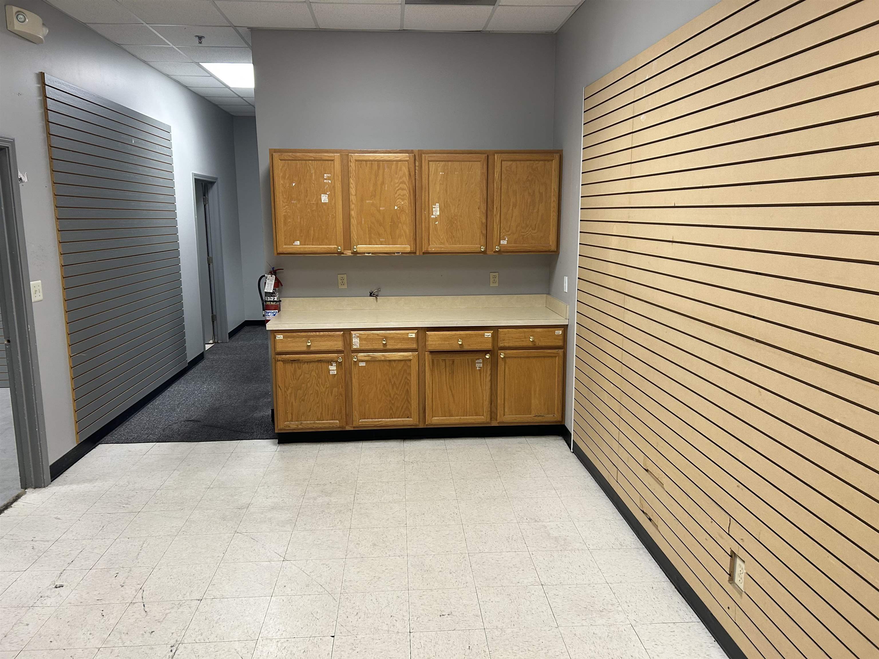 636 Southtown Blvd Unit 2, Owensboro, Kentucky 42301, ,Retail,For Sale,Southtown Blvd Unit 2,94826