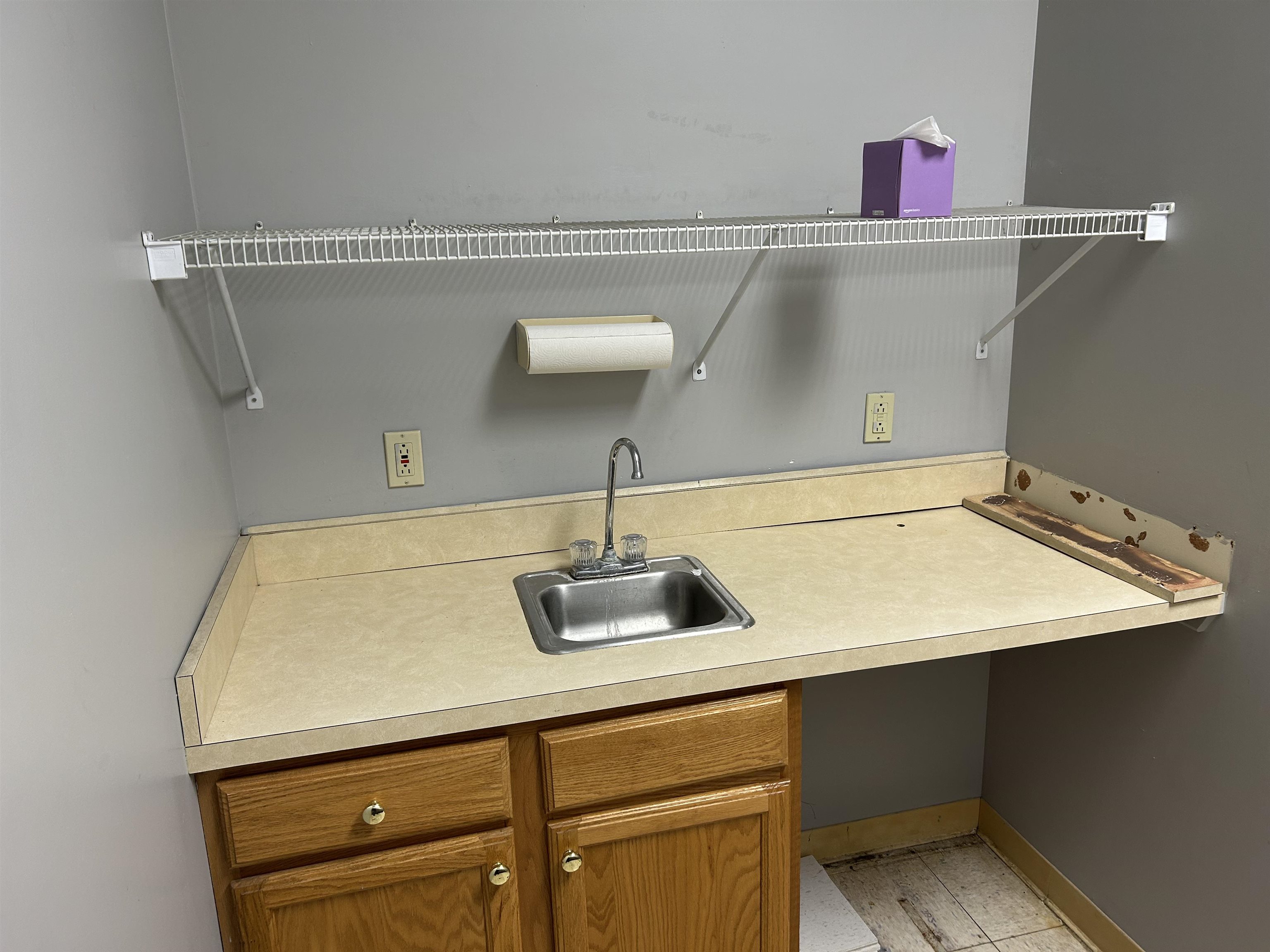 636 Southtown Blvd Unit 2, Owensboro, Kentucky 42301, ,Retail,For Sale,Southtown Blvd Unit 2,94826