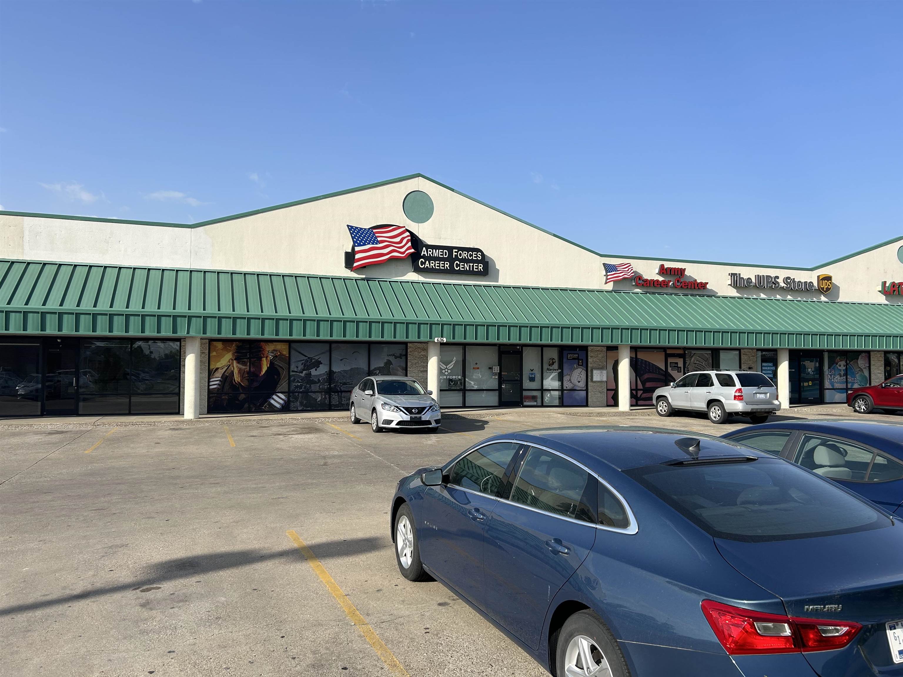 636 Southtown Blvd Unit 2, Owensboro, Kentucky 42301, ,Retail,For Sale,Southtown Blvd Unit 2,94826
