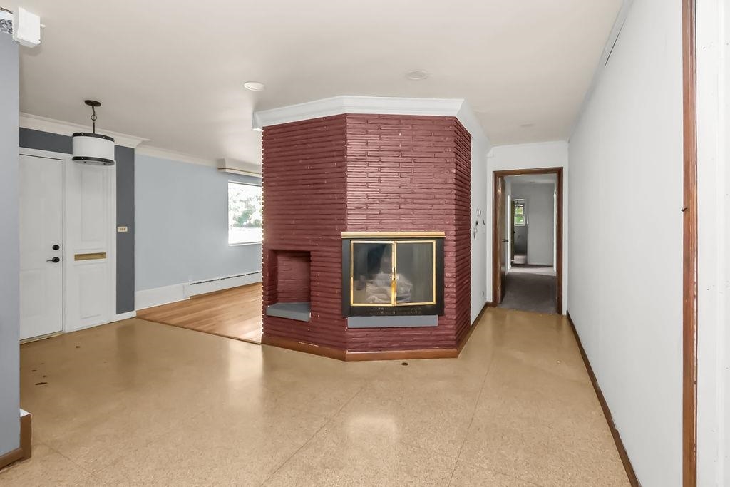 1664 Roosevelt Rd, Owensboro, Kentucky 42301, 4 Bedrooms Bedrooms, ,4 BathroomsBathrooms,Single Family Residence,For Sale,Roosevelt Rd,94835