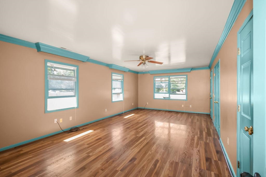 1664 Roosevelt Rd, Owensboro, Kentucky 42301, 4 Bedrooms Bedrooms, ,4 BathroomsBathrooms,Single Family Residence,For Sale,Roosevelt Rd,94835