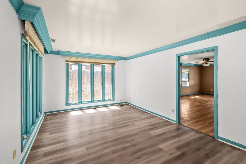 1664 Roosevelt Rd, Owensboro, Kentucky 42301, 4 Bedrooms Bedrooms, ,4 BathroomsBathrooms,Single Family Residence,For Sale,Roosevelt Rd,94835