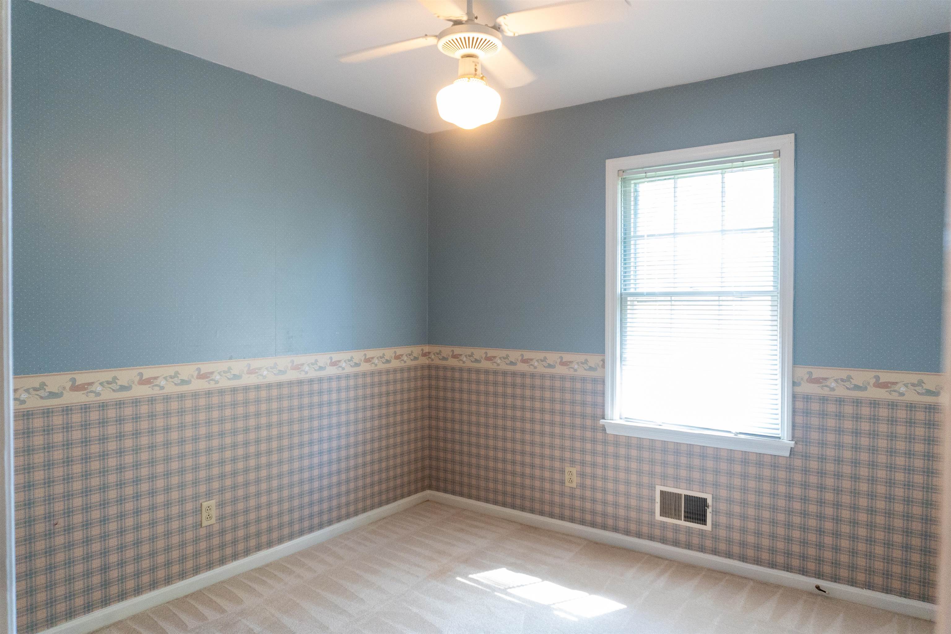 3835 Garden Terrace, Owensboro, Kentucky 42301, 4 Bedrooms Bedrooms, ,2 BathroomsBathrooms,Single Family Residence,For Sale,Garden Terrace,94842