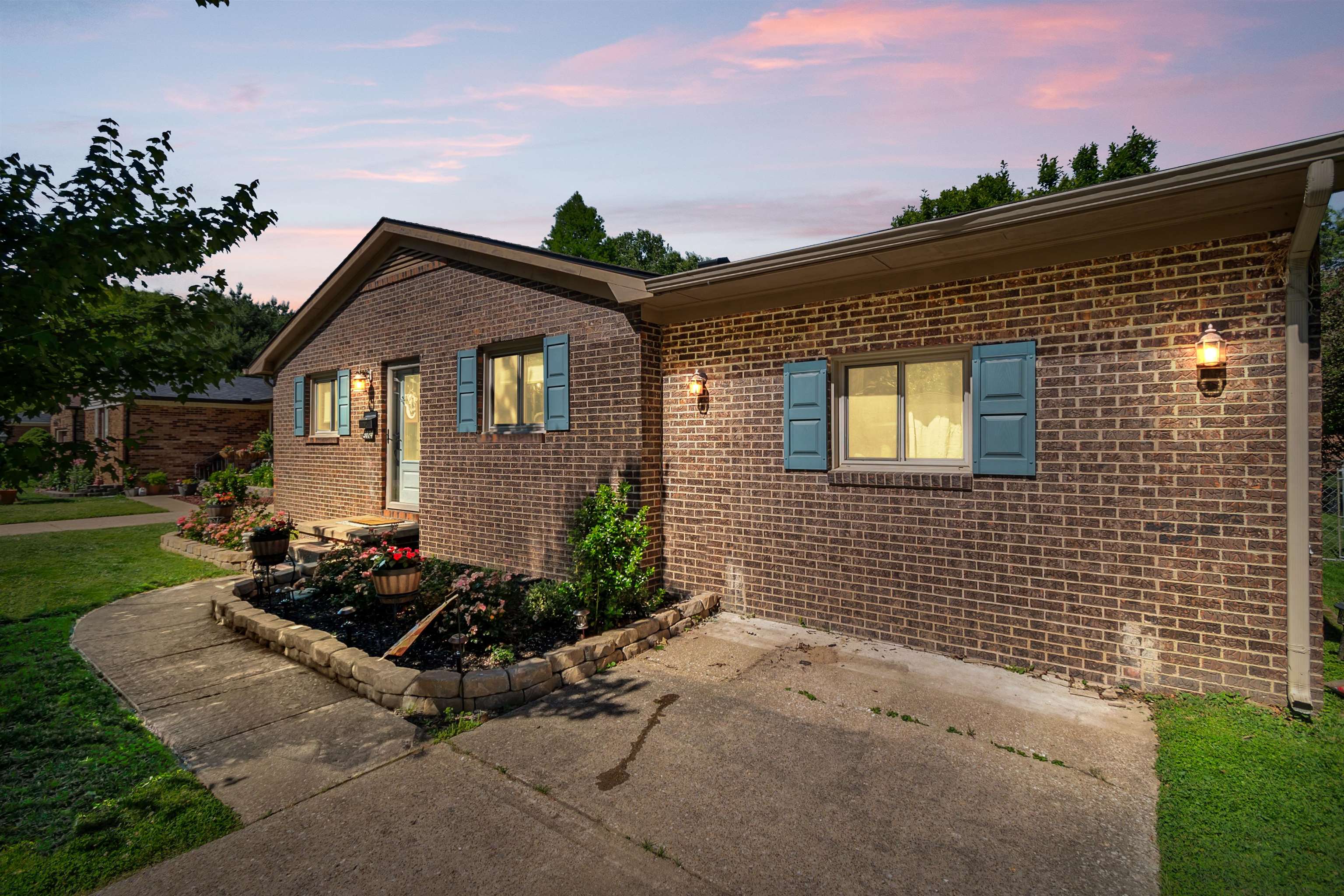 3024 Quincy Ct., Owensboro, Kentucky 42303, 3 Bedrooms Bedrooms, ,2 BathroomsBathrooms,Single Family Residence,For Sale,Quincy Ct.,94845