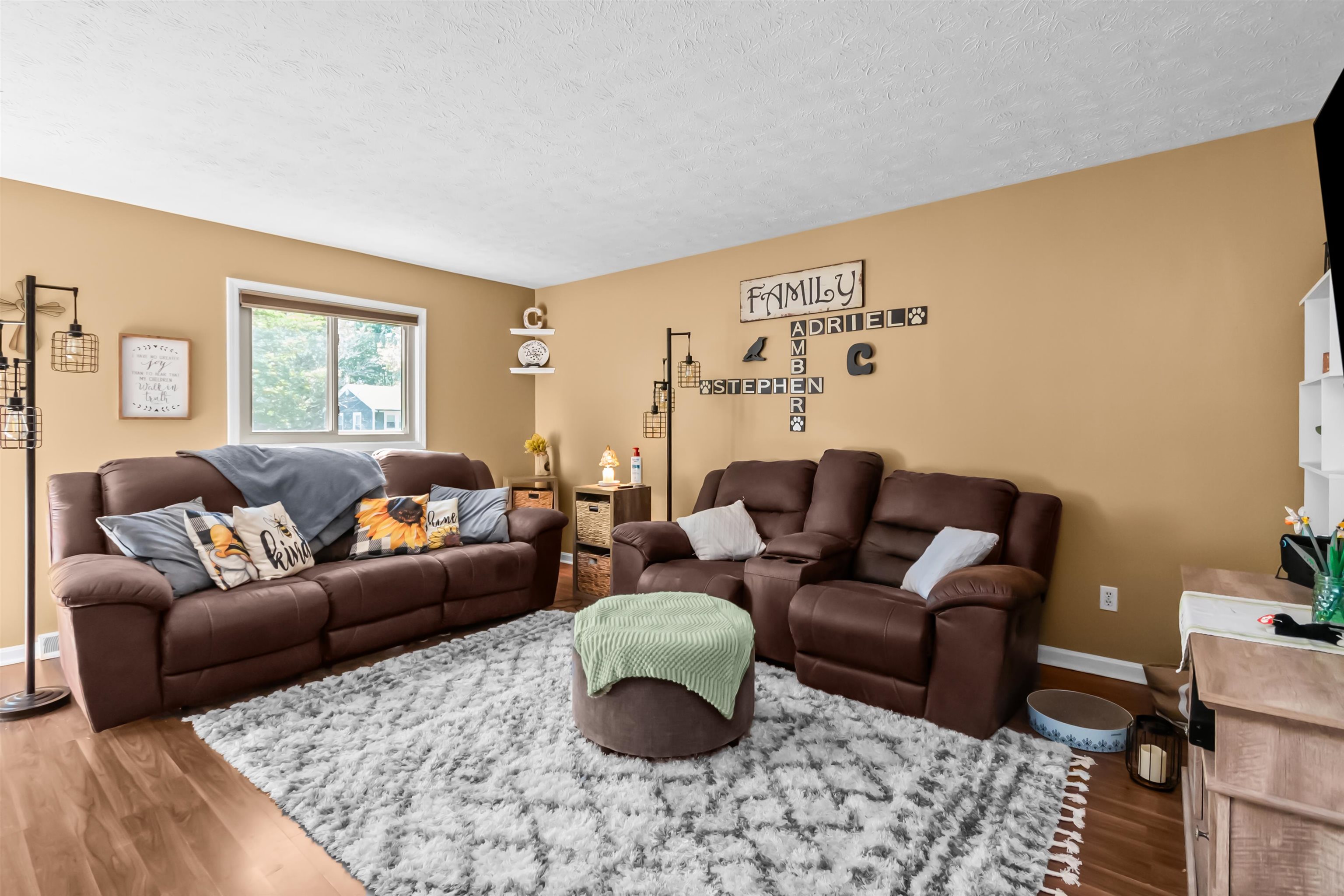 3024 Quincy Ct., Owensboro, Kentucky 42303, 3 Bedrooms Bedrooms, ,2 BathroomsBathrooms,Single Family Residence,For Sale,Quincy Ct.,94845
