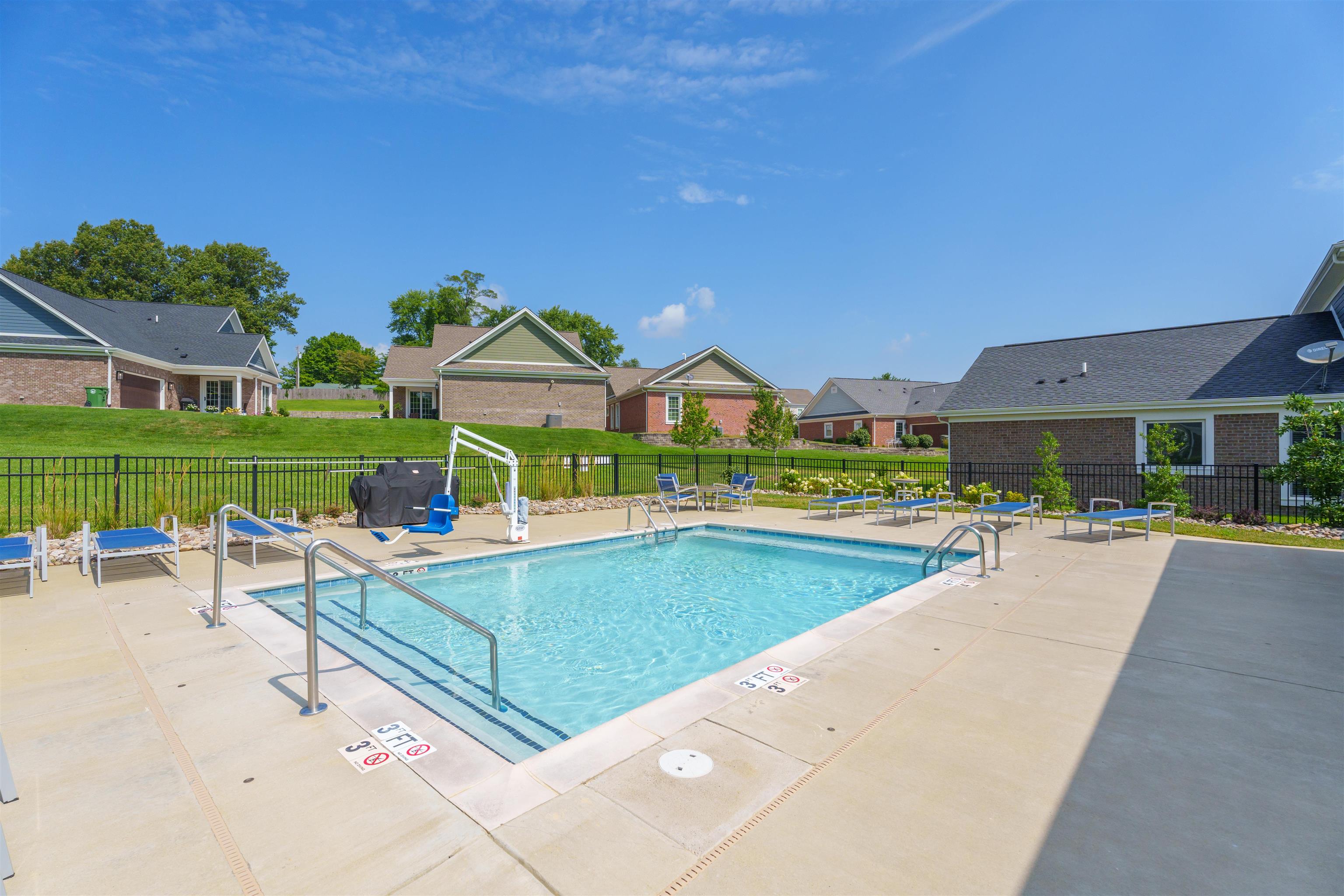 1787 Celebration Circle, Owensboro, Kentucky 42303, 3 Bedrooms Bedrooms, ,2 BathroomsBathrooms,Single Family Residence,For Sale,Celebration Circle,94848