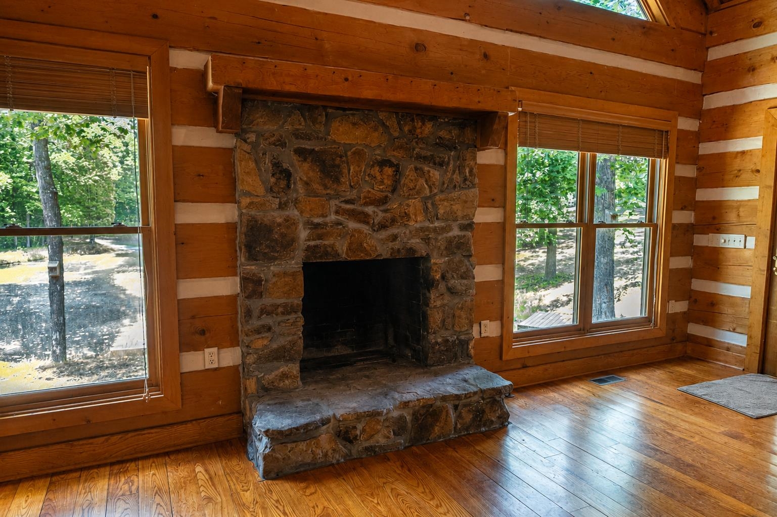 400 Forest Ln, Whitesville, Kentucky 42378, 3 Bedrooms Bedrooms, ,2 BathroomsBathrooms,Cabin,For Sale,Forest Ln,94879