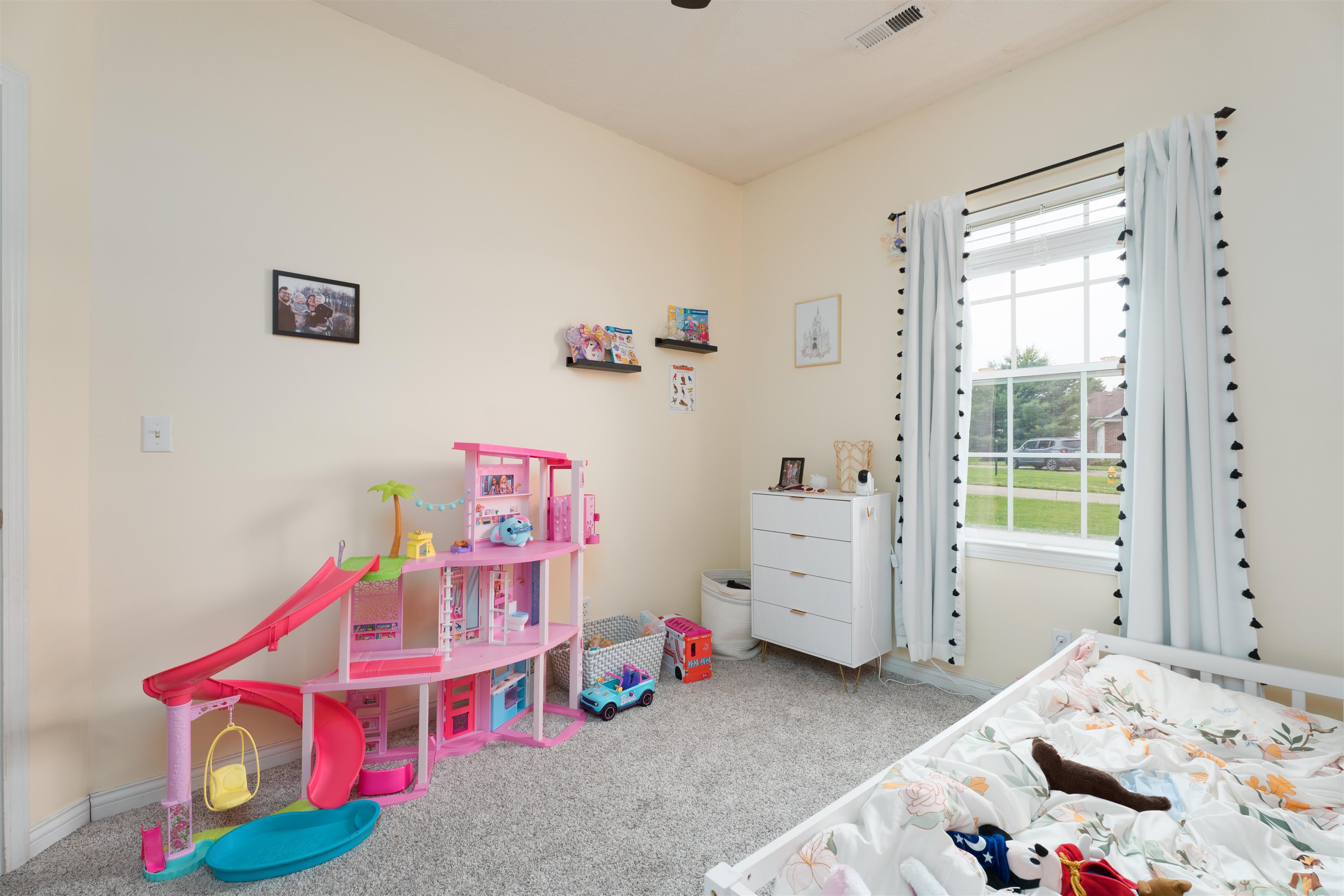2643 Daffodil Court, Henderson, Kentucky 42420, 3 Bedrooms Bedrooms, ,2 BathroomsBathrooms,Single Family Residence,For Sale,Daffodil Court,94912
