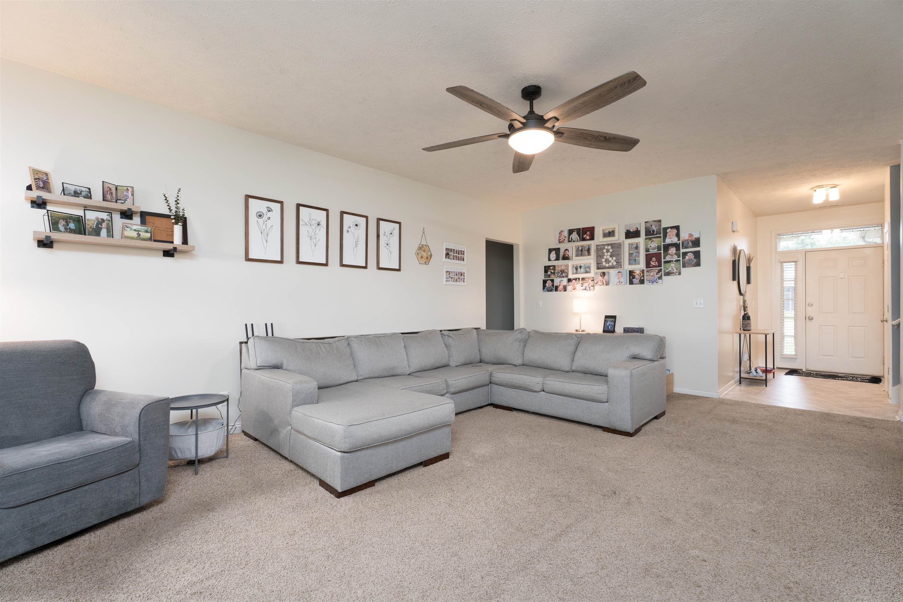 2643 Daffodil Court, Henderson, Kentucky 42420, 3 Bedrooms Bedrooms, ,2 BathroomsBathrooms,Single Family Residence,For Sale,Daffodil Court,94912