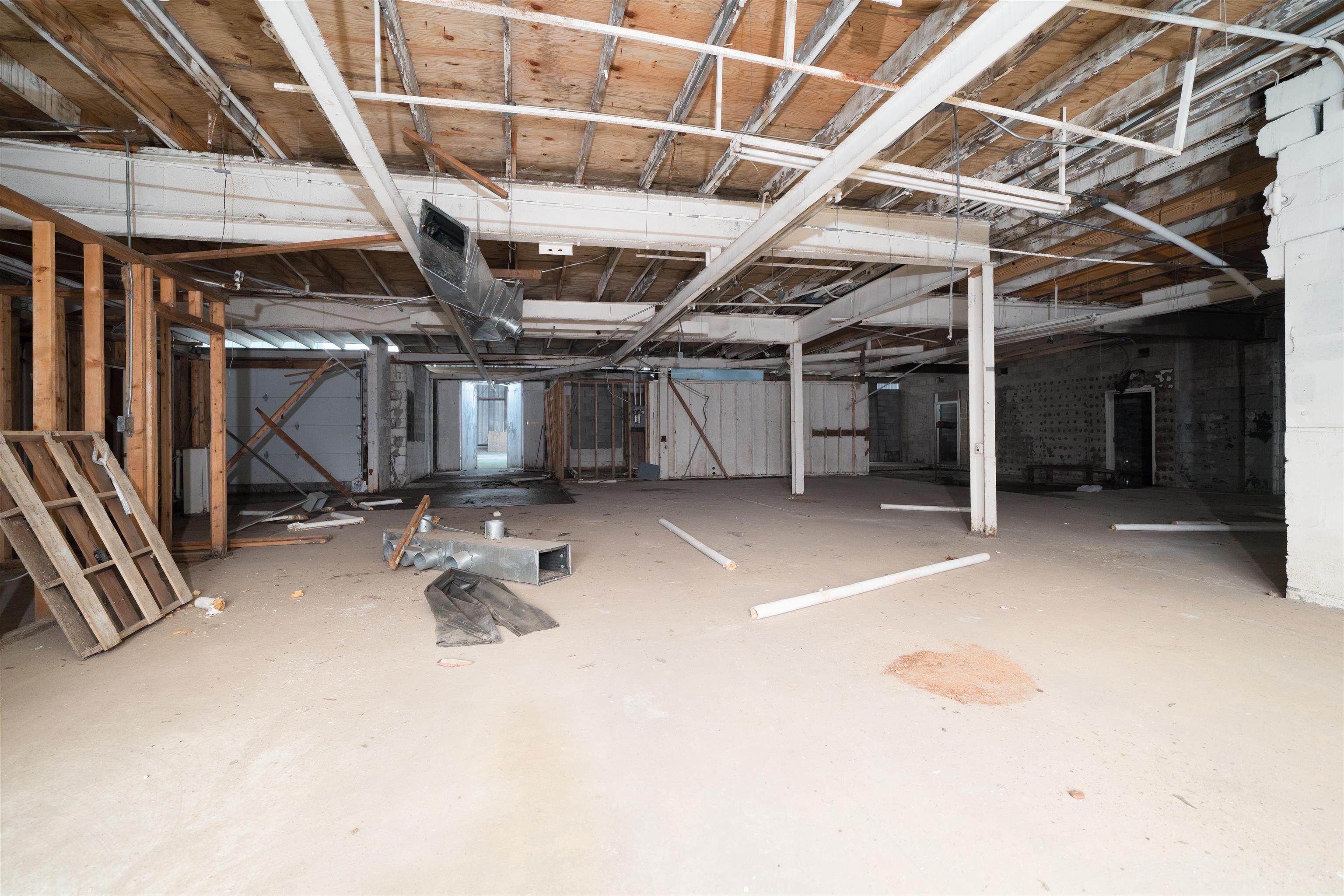 1804 West 2nd St, Owensboro, Kentucky 42301, ,Industrial,For Sale,West 2nd St,94937