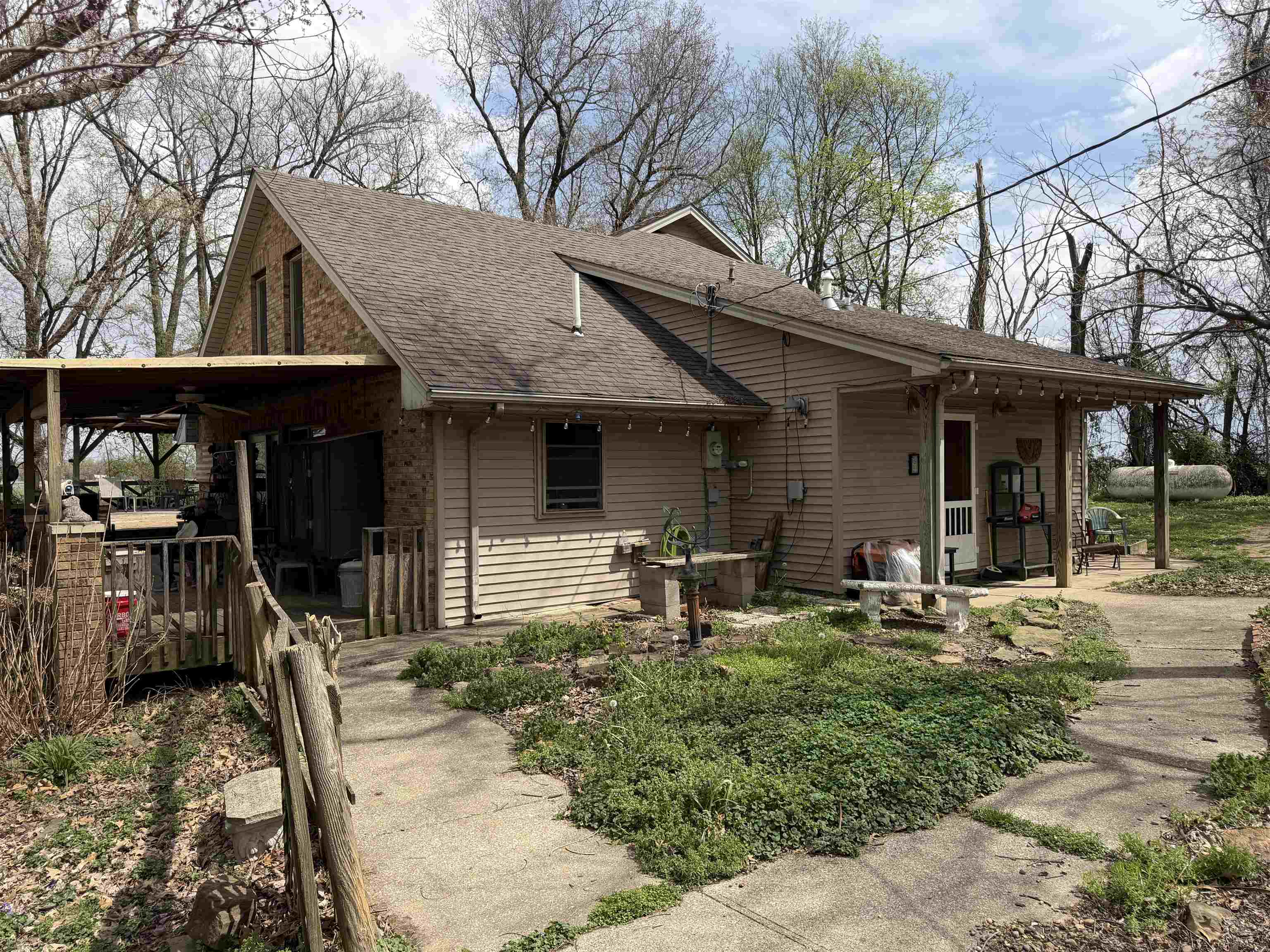 9711 SAUER LN, Owensboro, Kentucky 42301-8419, 3 Bedrooms Bedrooms, ,2 BathroomsBathrooms,Single Family Residence,For Sale,SAUER LN,94964