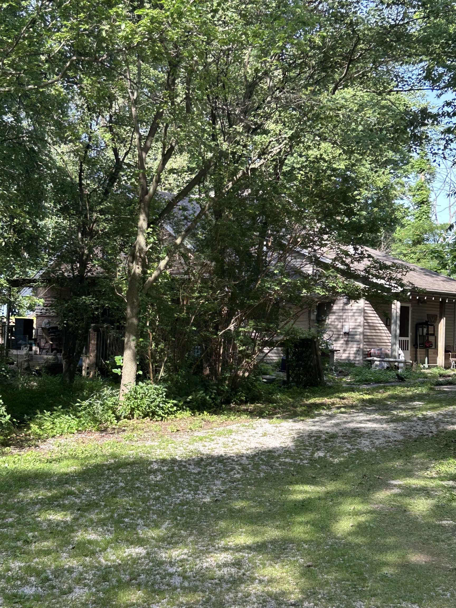 9711 SAUER LN, Owensboro, Kentucky 42301-8419, 3 Bedrooms Bedrooms, ,2 BathroomsBathrooms,Single Family Residence,For Sale,SAUER LN,94964