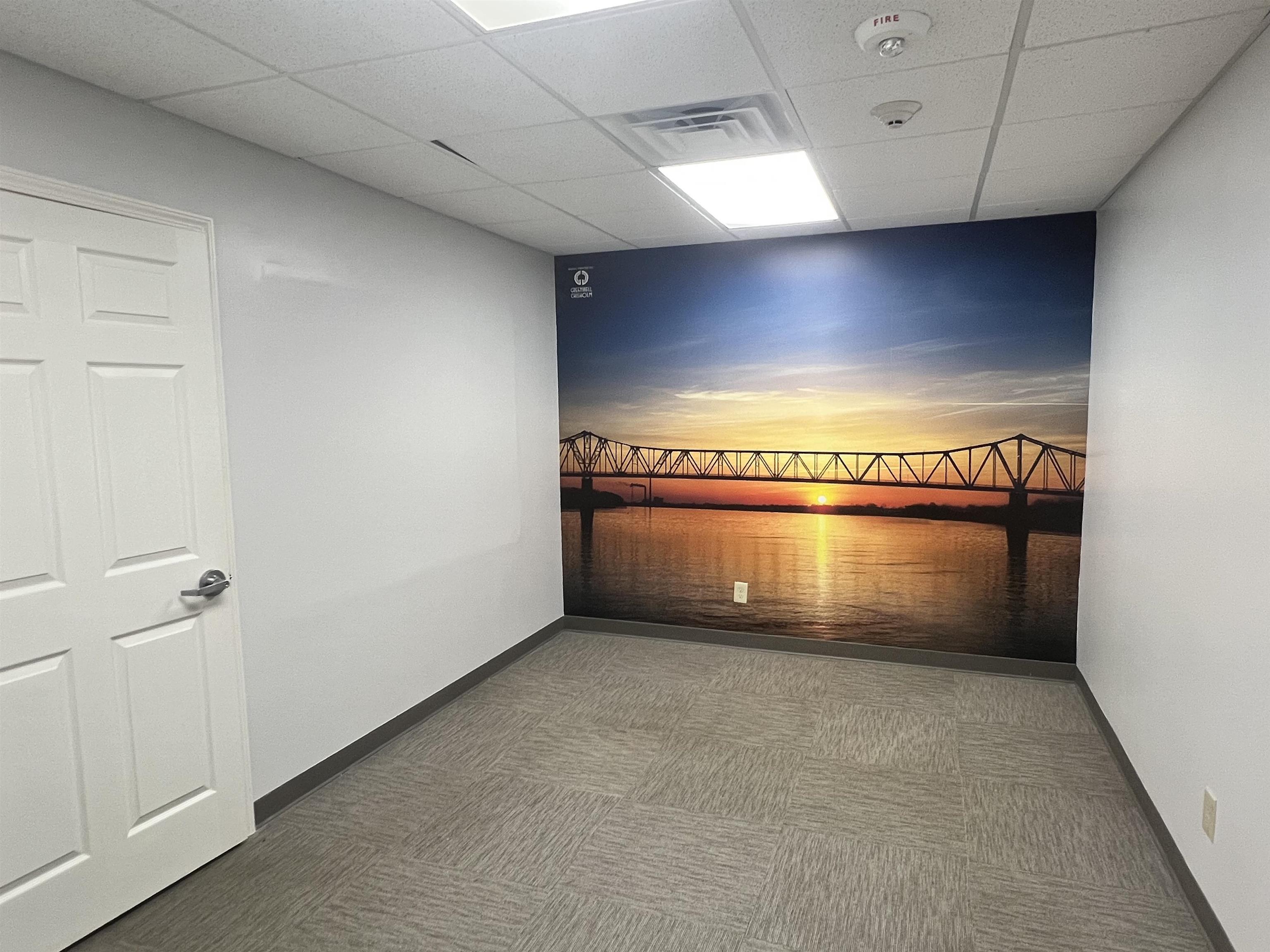 608 Frederica Street, Owensboro, Kentucky 42301, ,Office,For Sale,Frederica Street,94966