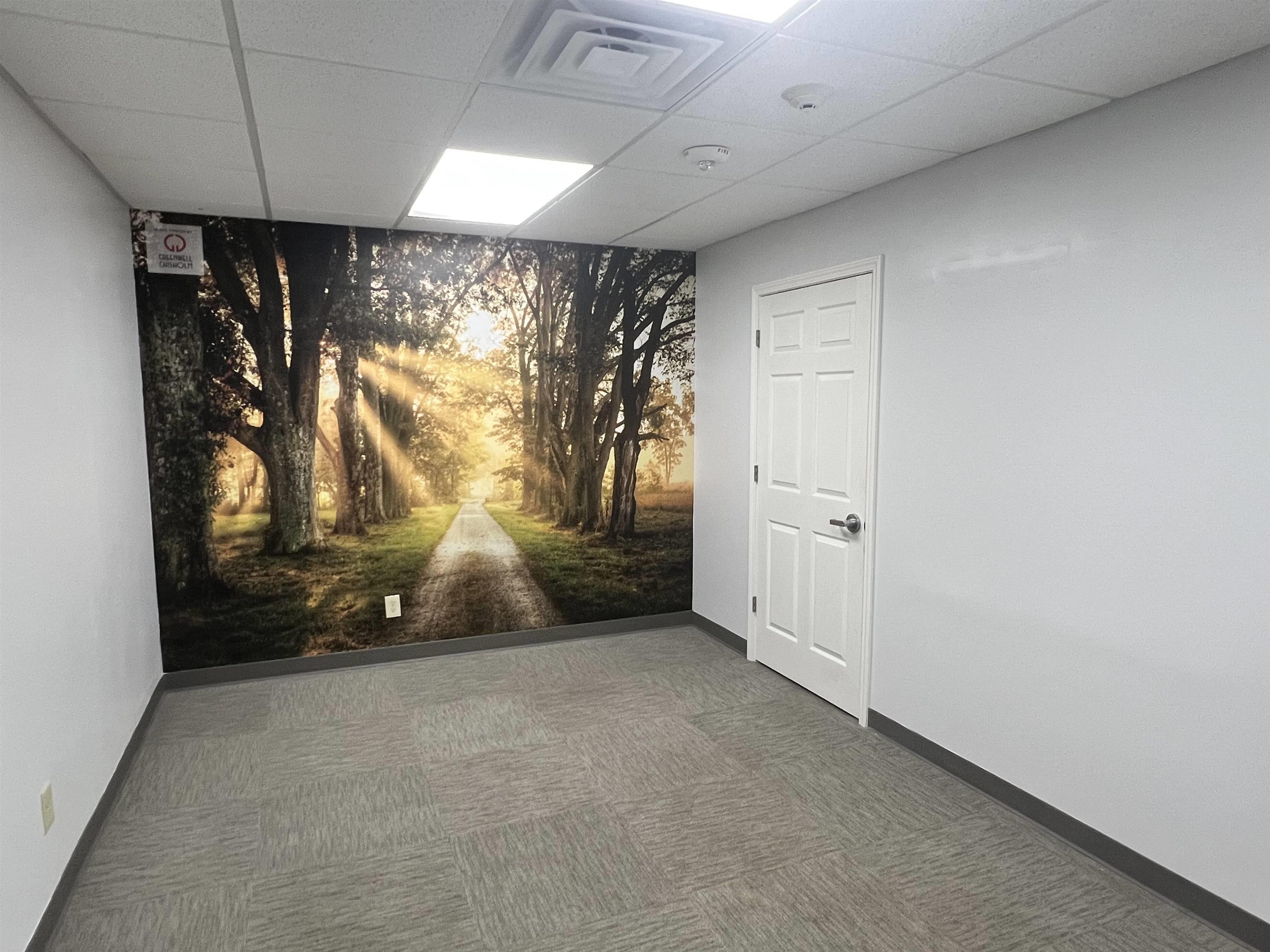 608 Frederica Street, Owensboro, Kentucky 42301, ,Office,For Sale,Frederica Street,94966