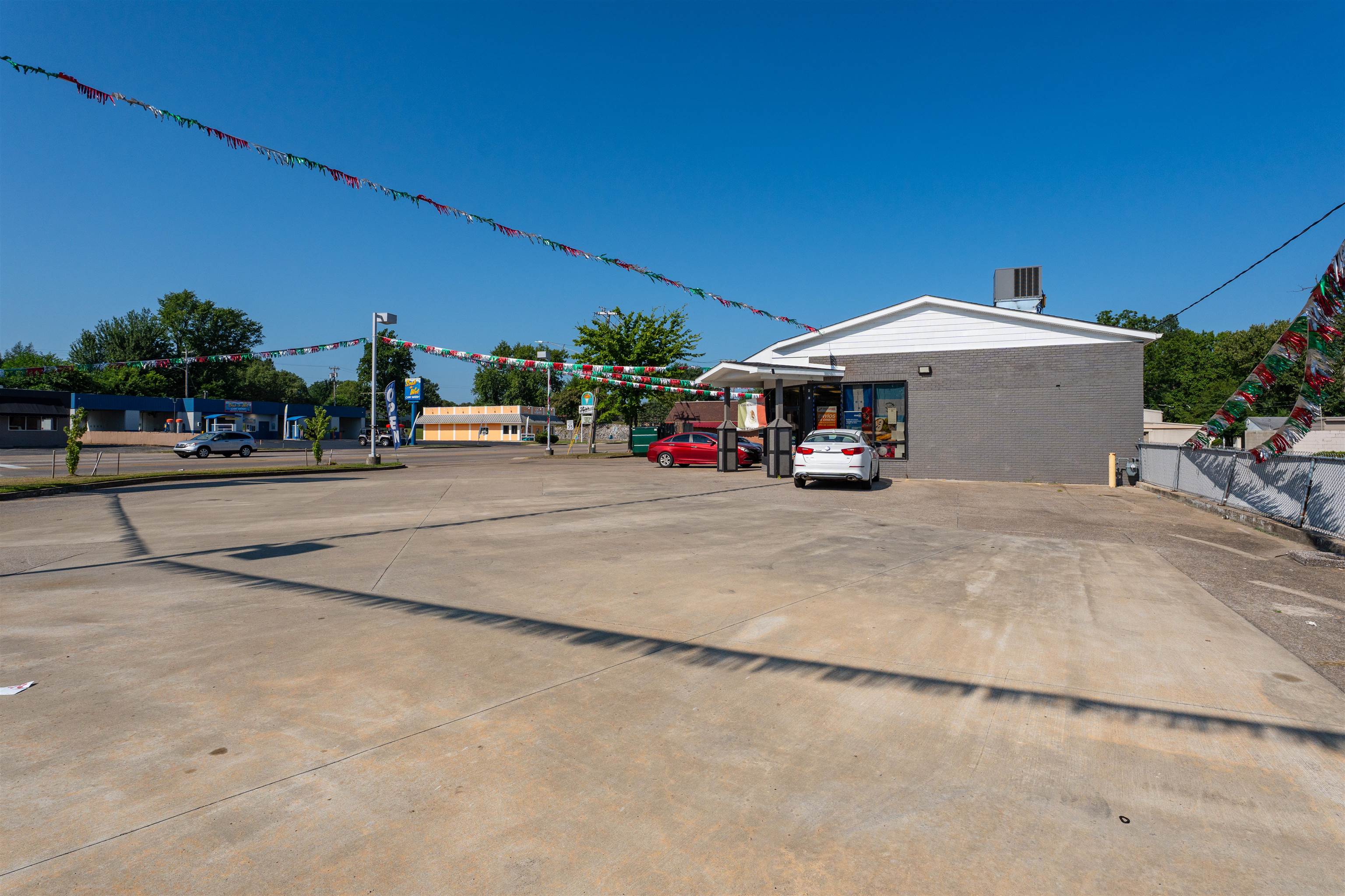 2101 Parrish Ave, Owensboro, Kentucky 42301, ,Retail,For Sale,Parrish Ave,94975