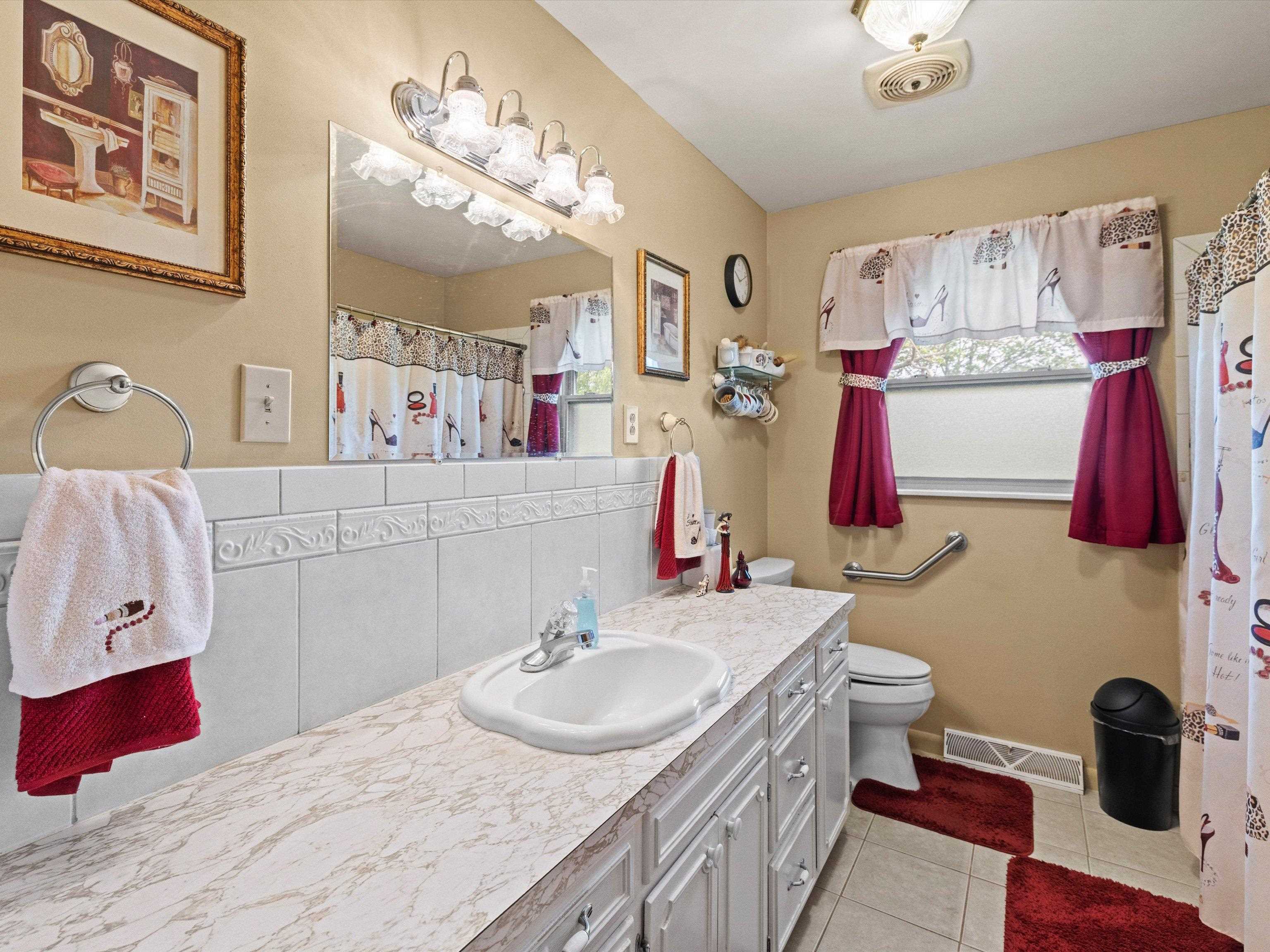 7365 Crooked Creek Rd, Owensboro, Kentucky 42301, 4 Bedrooms Bedrooms, ,2 BathroomsBathrooms,Single Family Residence,For Sale,Crooked Creek Rd,94980