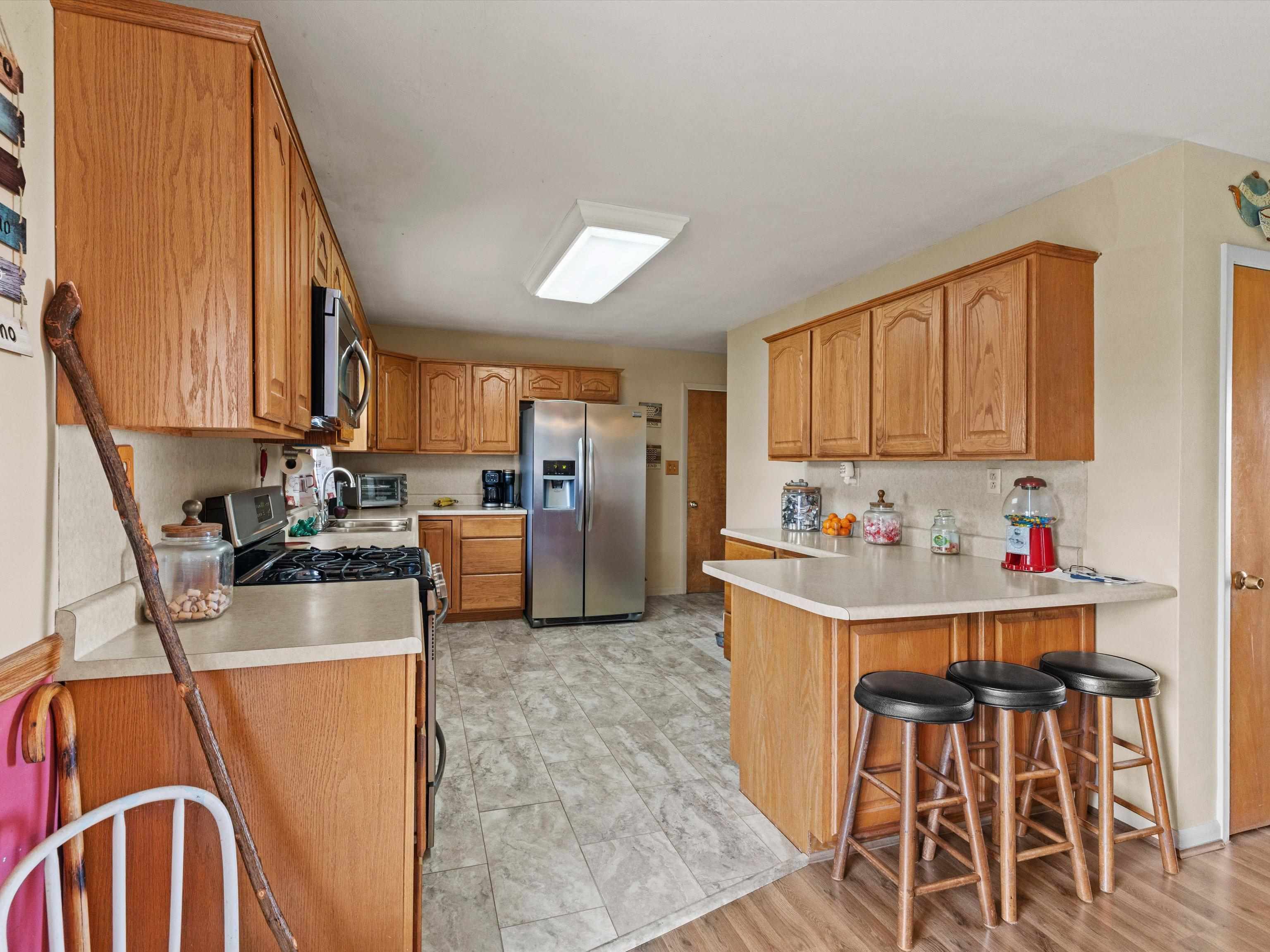 7365 Crooked Creek Rd, Owensboro, Kentucky 42301, 4 Bedrooms Bedrooms, ,2 BathroomsBathrooms,Single Family Residence,For Sale,Crooked Creek Rd,94980