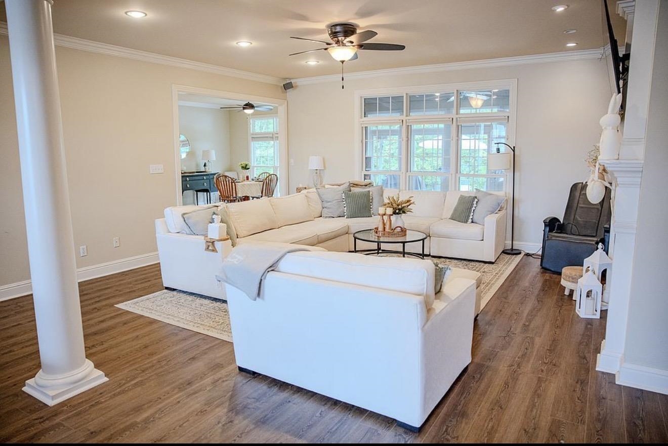 1577 Creek Haven Loop, Owensboro, Kentucky 42303, 4 Bedrooms Bedrooms, ,3 BathroomsBathrooms,Single Family Residence,For Sale,Creek Haven Loop,94988