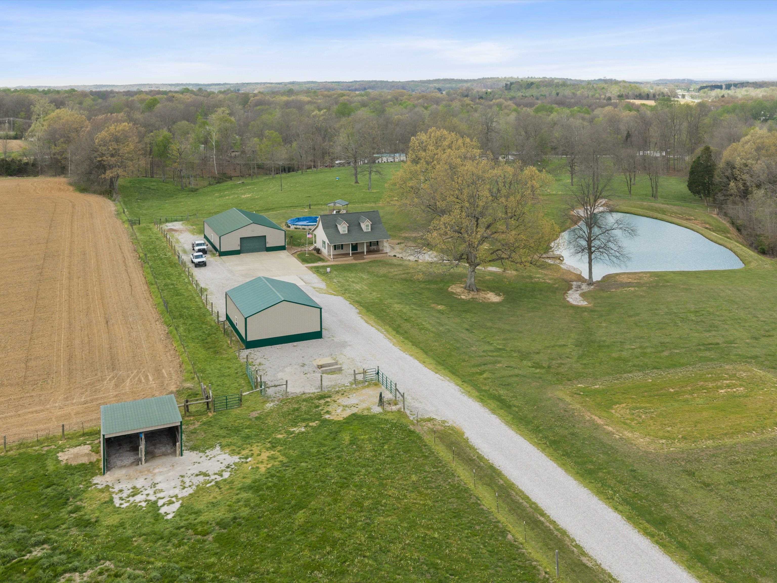 50 Jackson Lane, Beaver Dam, Kentucky 42320, 4 Bedrooms Bedrooms, ,3 BathroomsBathrooms,Farm,For Sale,Jackson Lane,94992