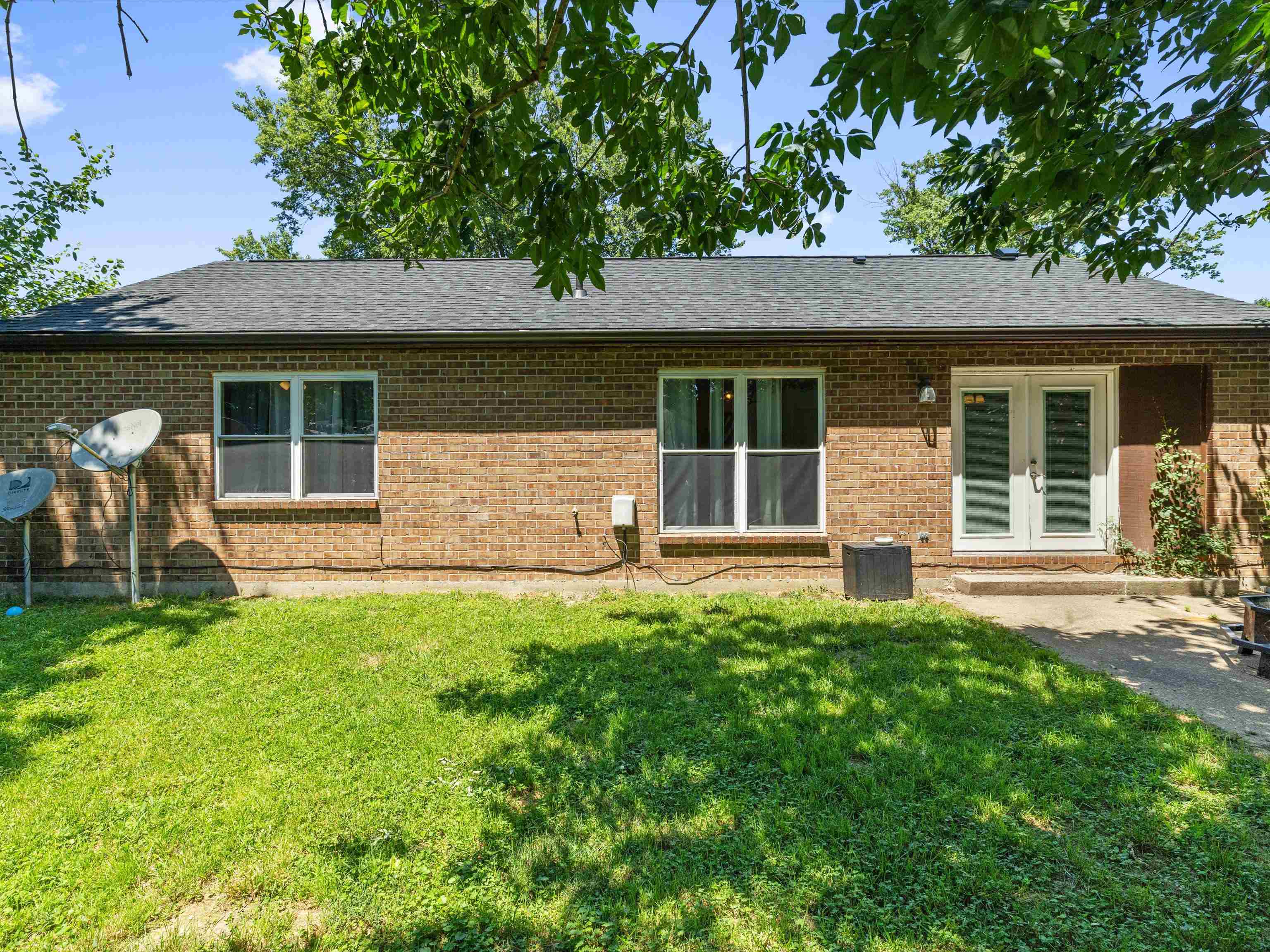 2292 Yates Dr, Owensboro, Kentucky 42301-0000, 3 Bedrooms Bedrooms, ,2 BathroomsBathrooms,Single Family Residence,For Sale,Yates Dr,95012