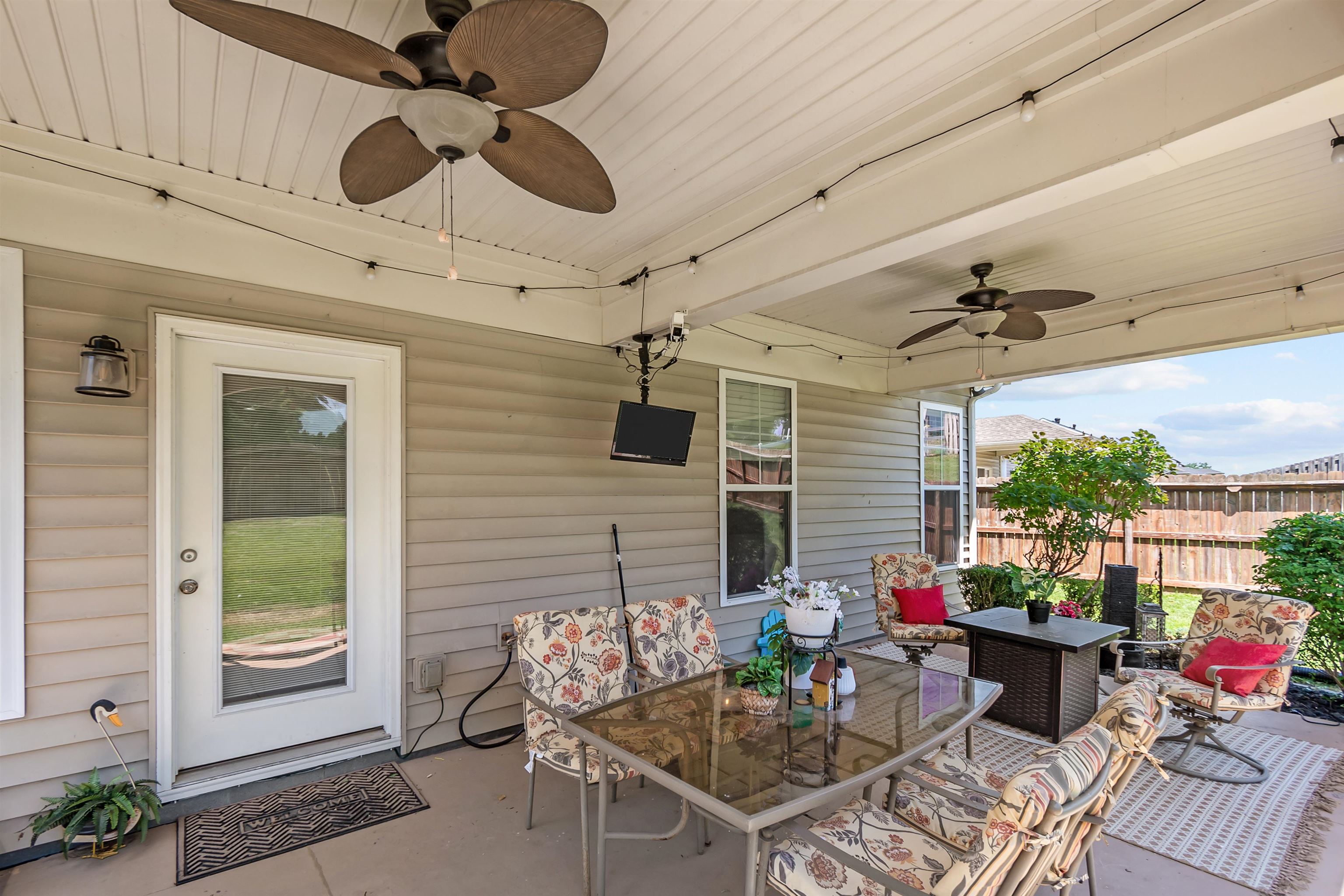 6403 Autumn Valley Trace, Utica, Kentucky 42376, 3 Bedrooms Bedrooms, ,2 BathroomsBathrooms,Single Family Residence,For Sale,Autumn Valley Trace,95044