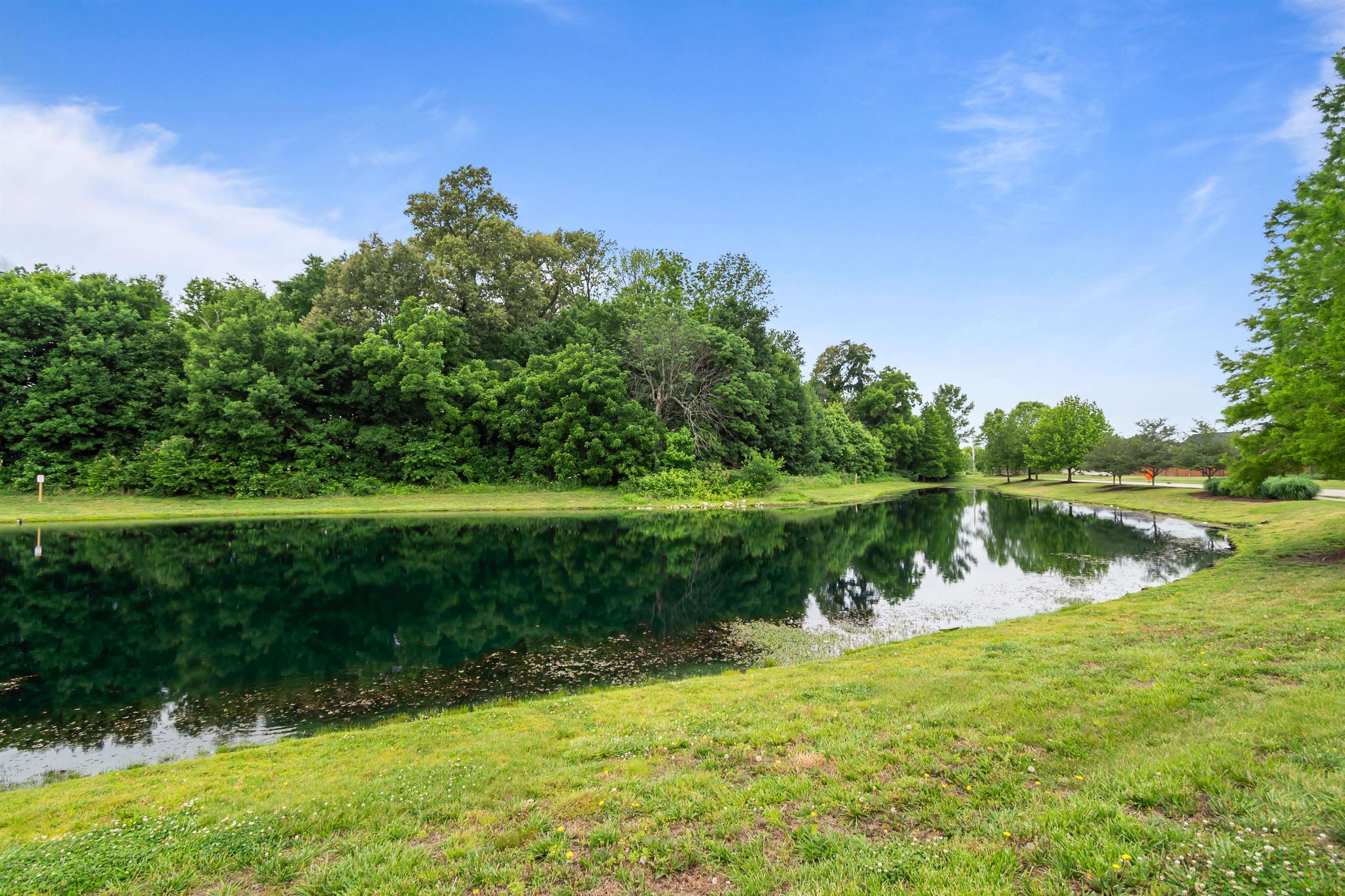 6403 Autumn Valley Trace, Utica, Kentucky 42376, 3 Bedrooms Bedrooms, ,2 BathroomsBathrooms,Single Family Residence,For Sale,Autumn Valley Trace,95044