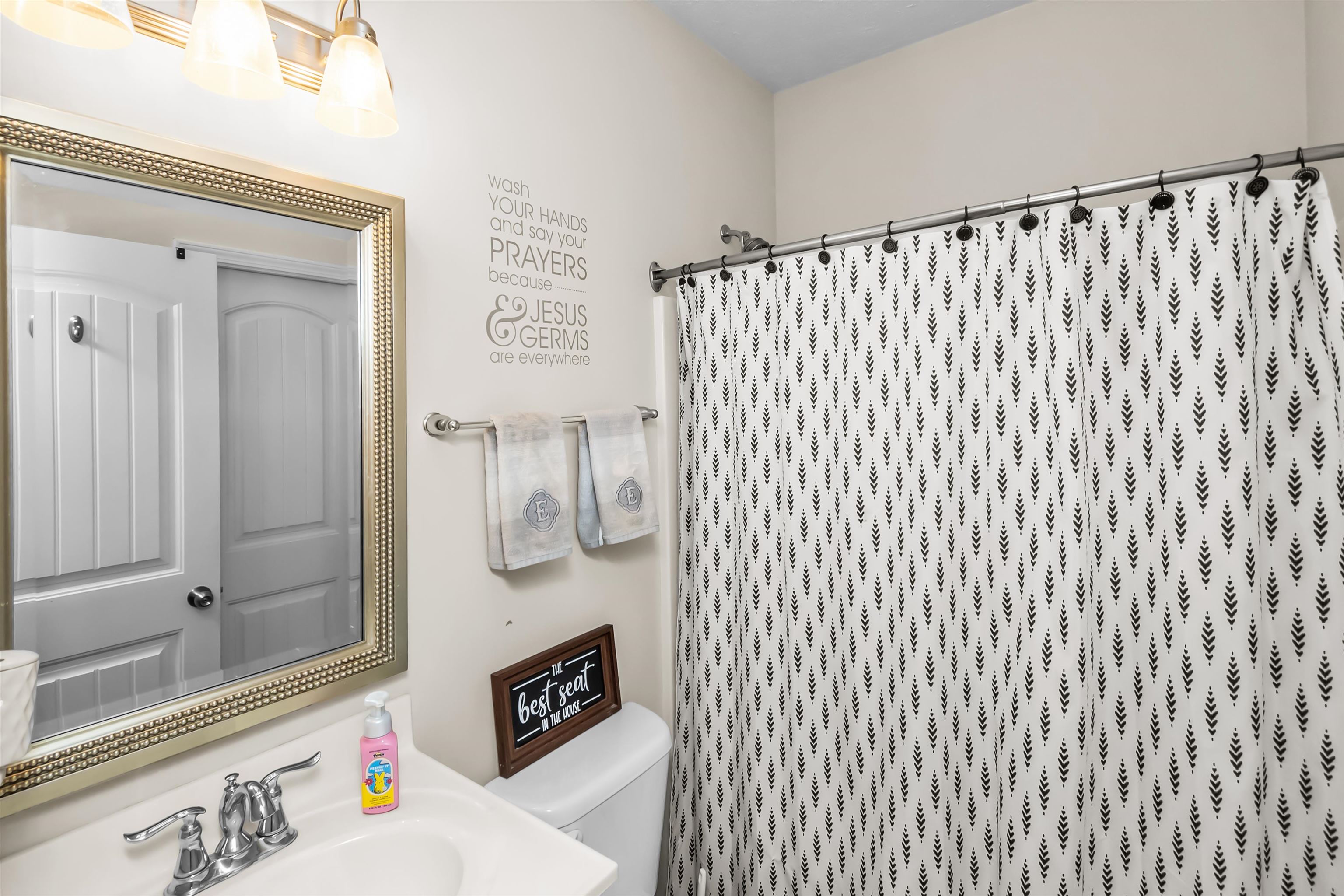 6403 Autumn Valley Trace, Utica, Kentucky 42376, 3 Bedrooms Bedrooms, ,2 BathroomsBathrooms,Single Family Residence,For Sale,Autumn Valley Trace,95044