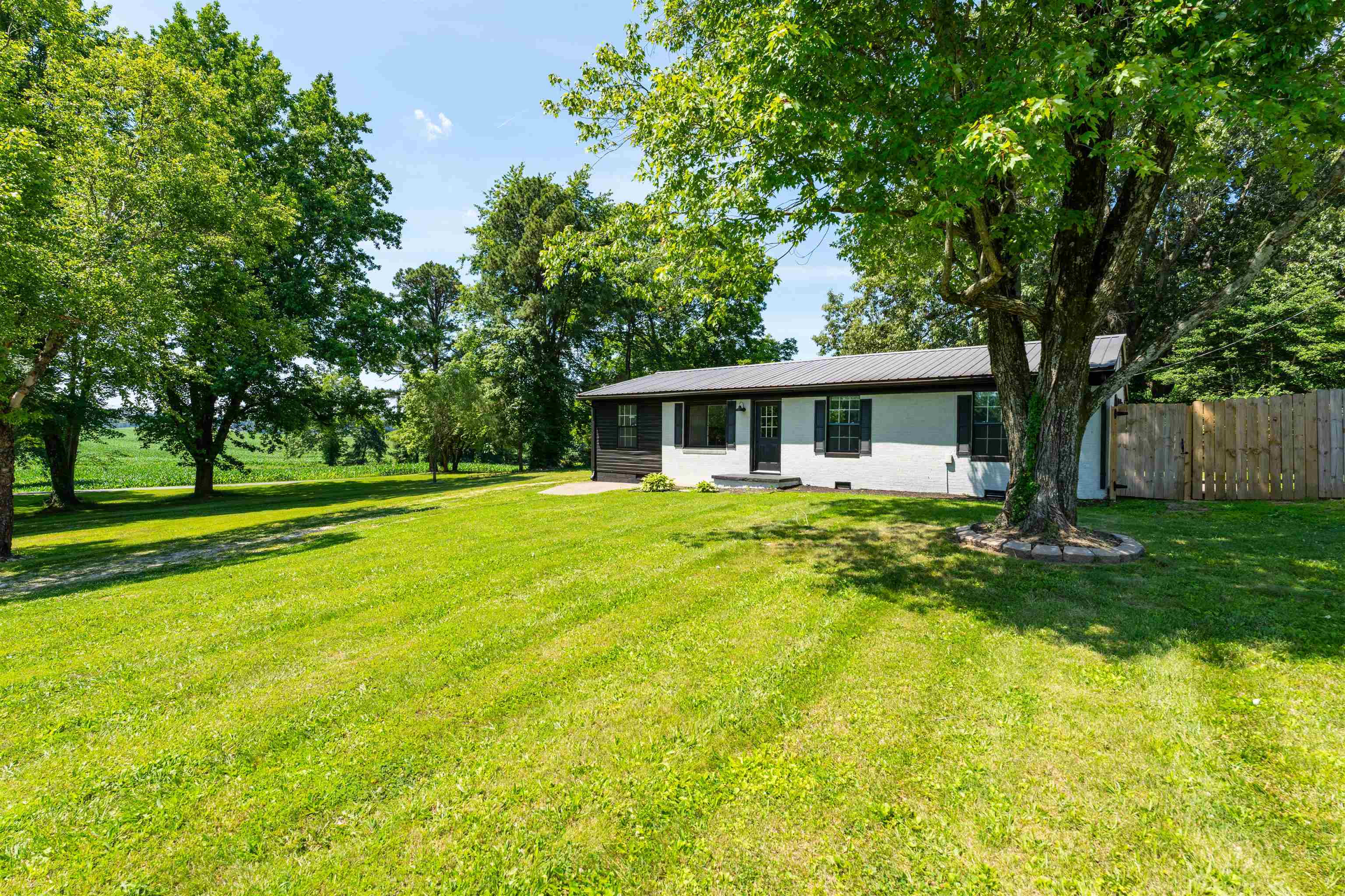 9610 US 231, Utica, Kentucky 42376, 4 Bedrooms Bedrooms, ,2 BathroomsBathrooms,Single Family Residence,For Sale,US 231,95057
