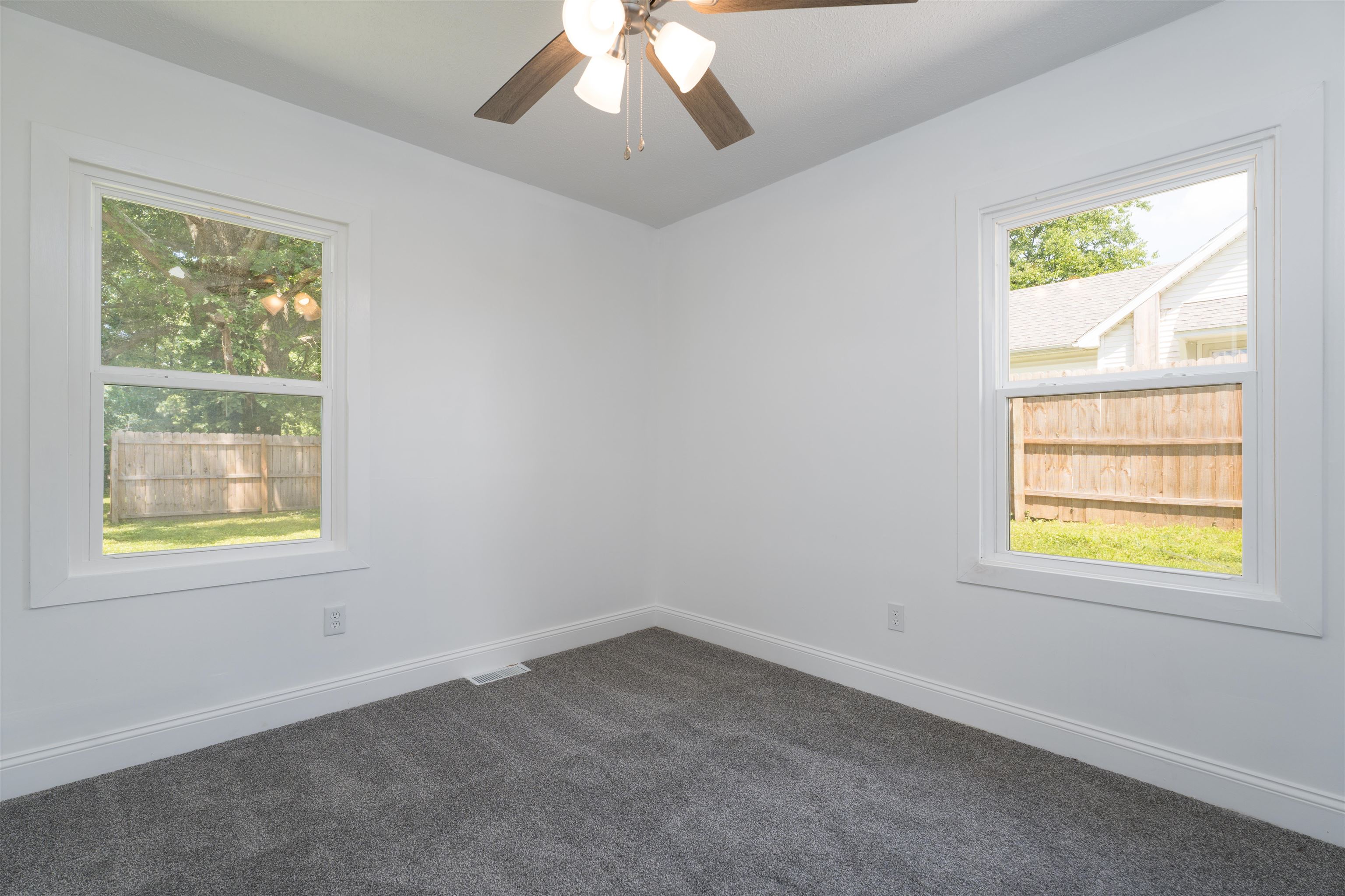 9610 US 231, Utica, Kentucky 42376, 4 Bedrooms Bedrooms, ,2 BathroomsBathrooms,Single Family Residence,For Sale,US 231,95057