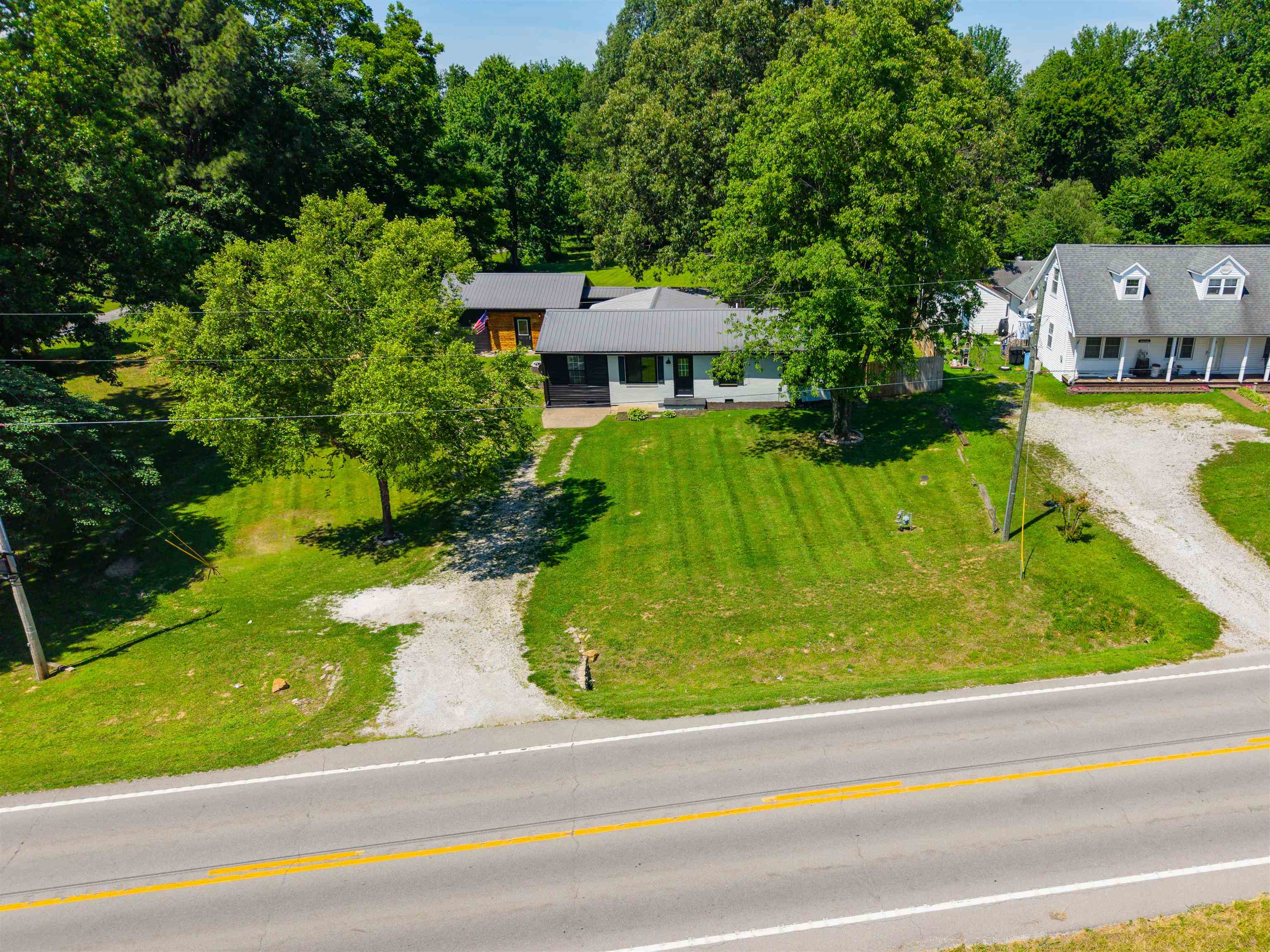 9610 US 231, Utica, Kentucky 42376, 4 Bedrooms Bedrooms, ,2 BathroomsBathrooms,Single Family Residence,For Sale,US 231,95057