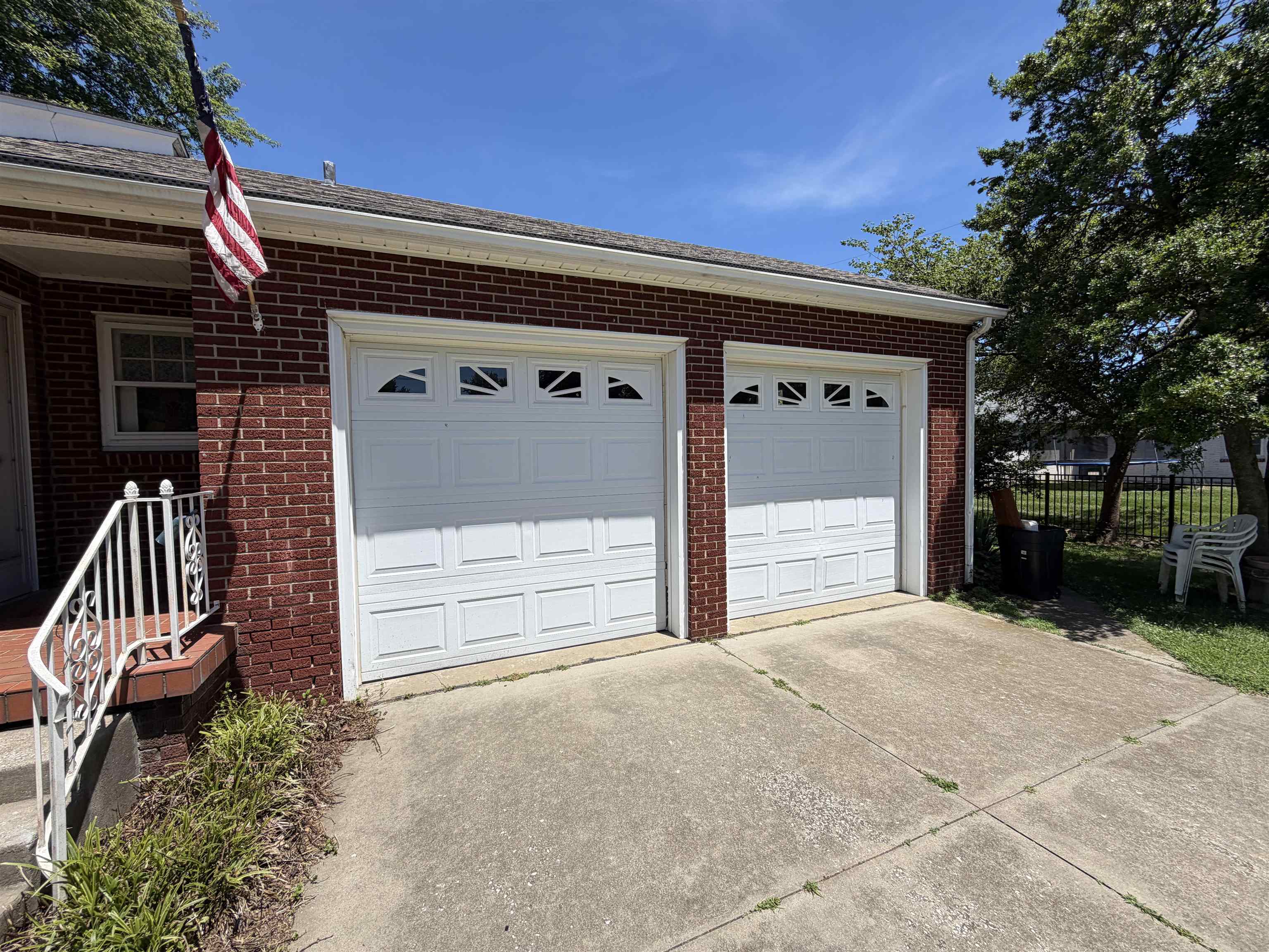 1315 Ford Avenue, Owensboro, Kentucky 42301, 2 Bedrooms Bedrooms, ,2 BathroomsBathrooms,Single Family Residence,For Sale,Ford Avenue,95059