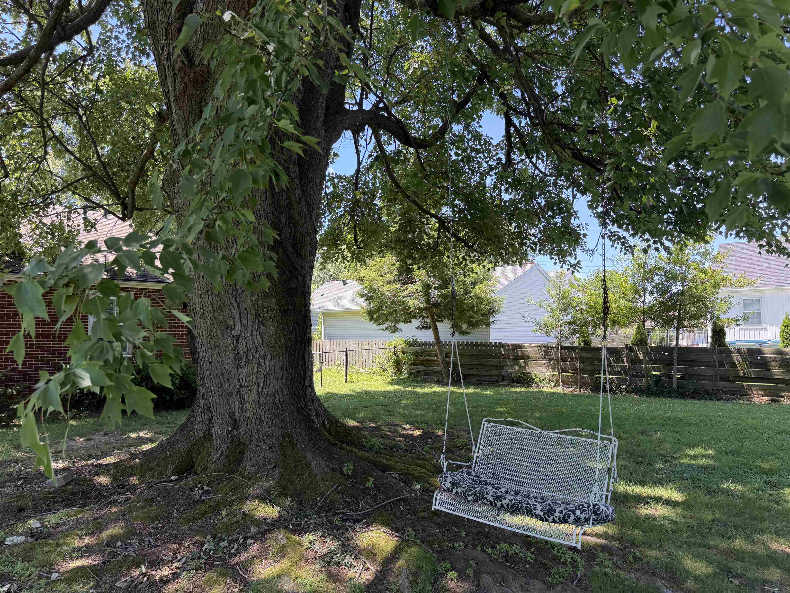 1315 Ford Avenue, Owensboro, Kentucky 42301, 2 Bedrooms Bedrooms, ,2 BathroomsBathrooms,Single Family Residence,For Sale,Ford Avenue,95059