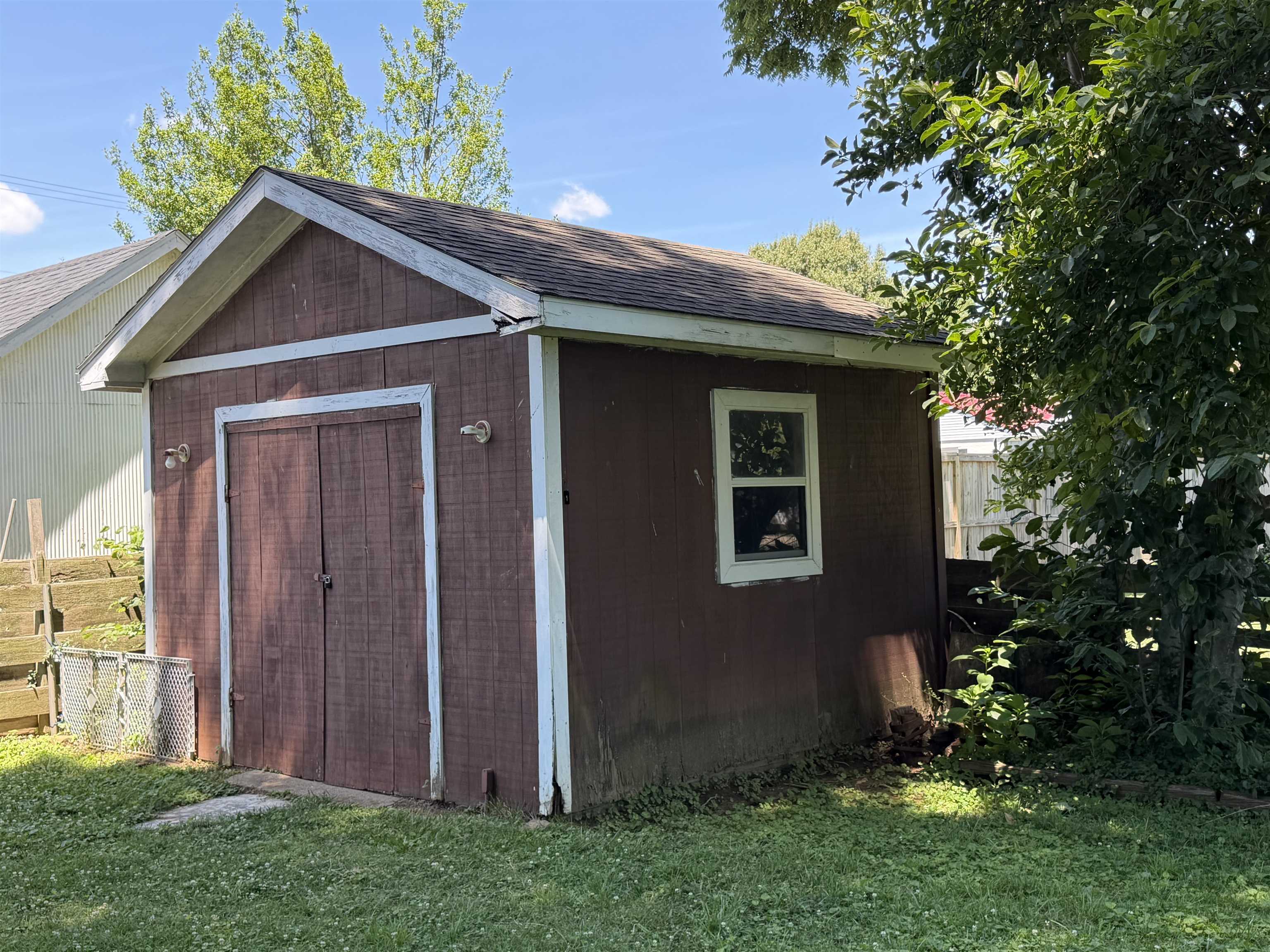 1315 Ford Avenue, Owensboro, Kentucky 42301, 2 Bedrooms Bedrooms, ,2 BathroomsBathrooms,Single Family Residence,For Sale,Ford Avenue,95059