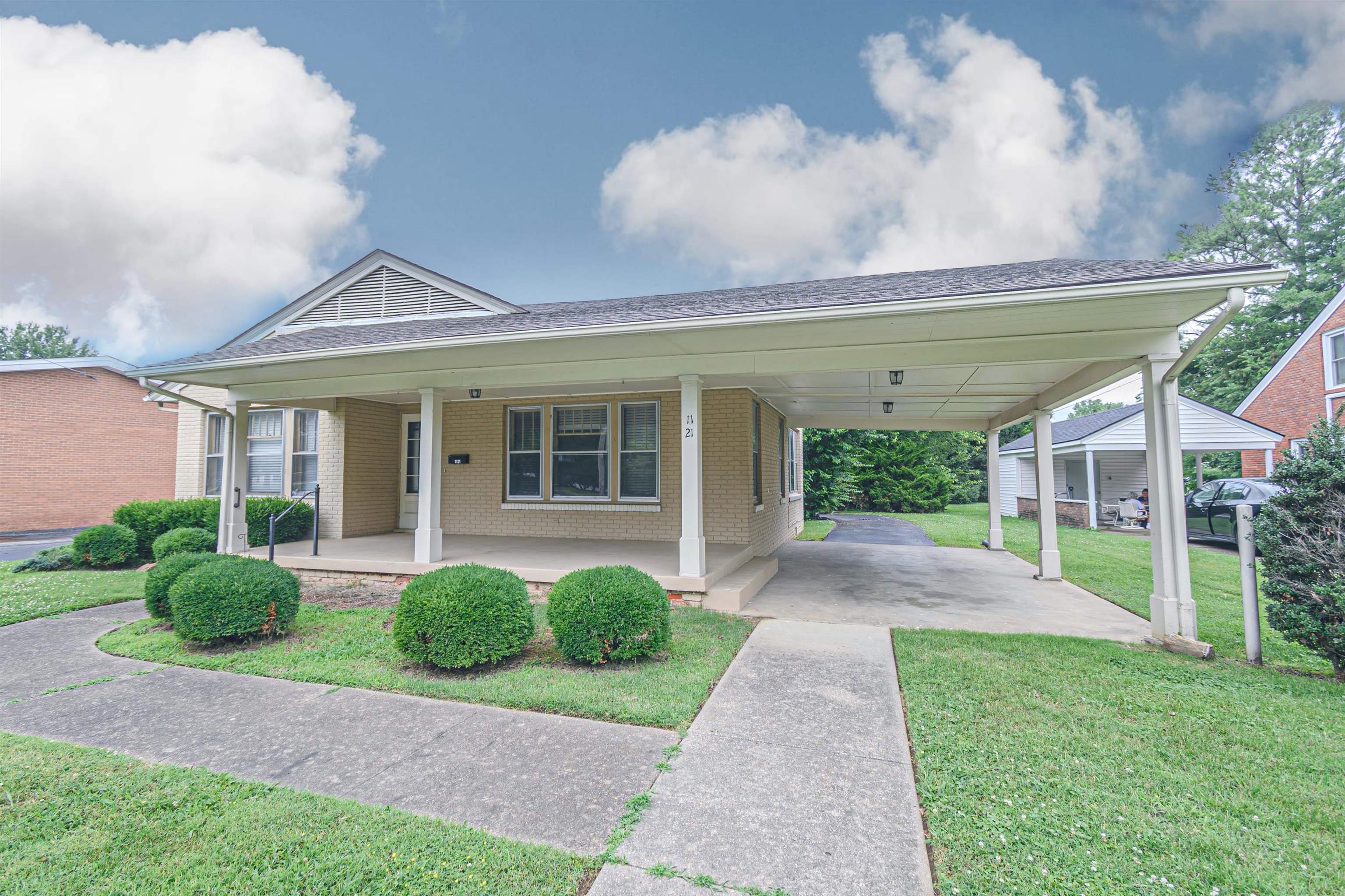 1121 Scherm Rd, Owensboro, Kentucky 42303-6052, ,Mixed Use,For Sale,Scherm Rd,95066