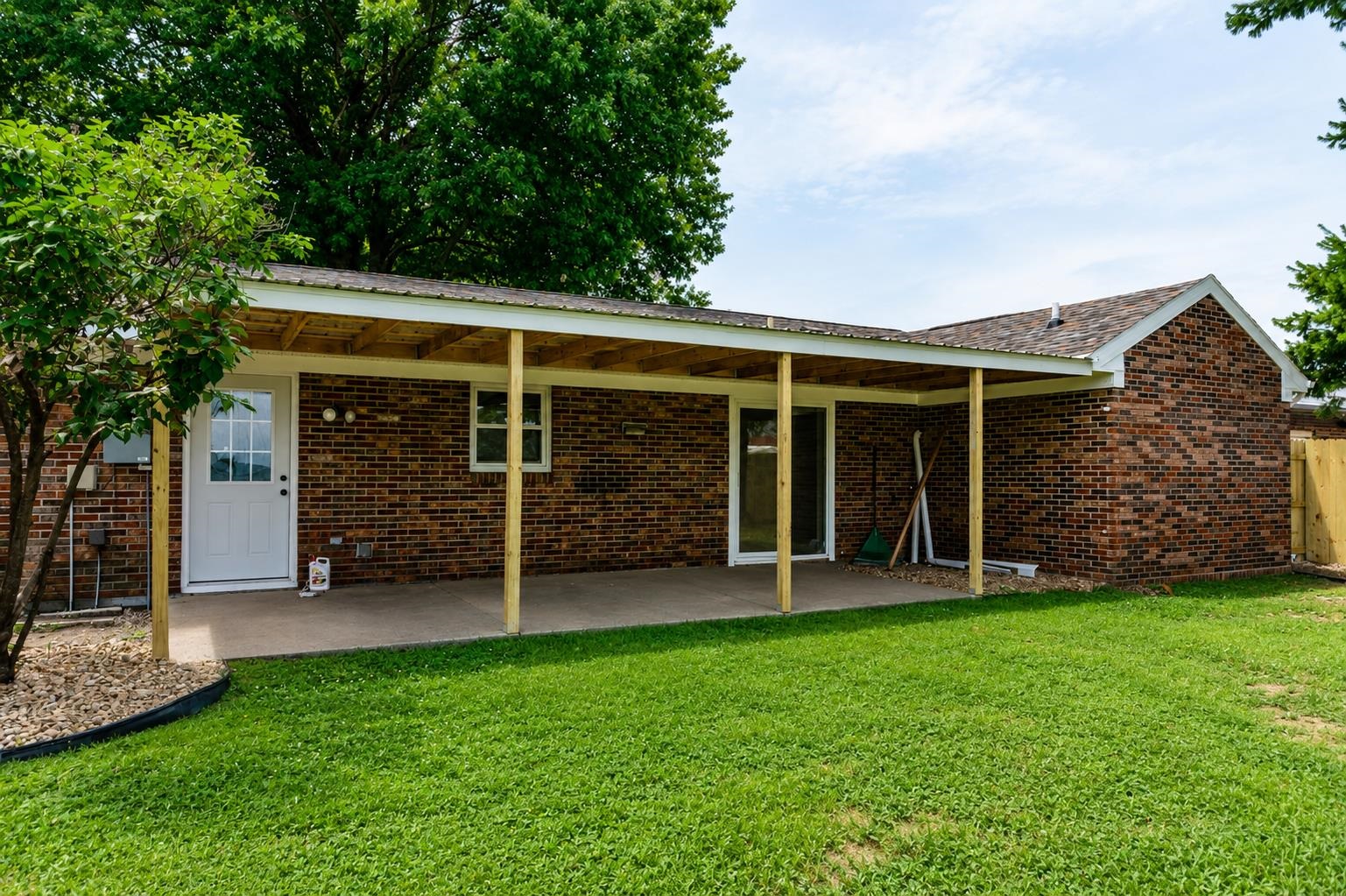 3519 Dove Loop, Owensboro, Kentucky 42303-2463, 3 Bedrooms Bedrooms, ,2 BathroomsBathrooms,Single Family Residence,For Sale,Dove Loop,95077