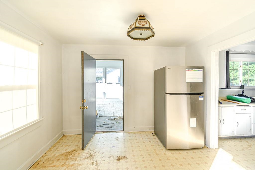 1826 Hughes Ave, Owensboro, Kentucky 42303, 2 Bedrooms Bedrooms, ,1 BathroomBathrooms,Single Family Residence,For Sale,Hughes Ave,95091