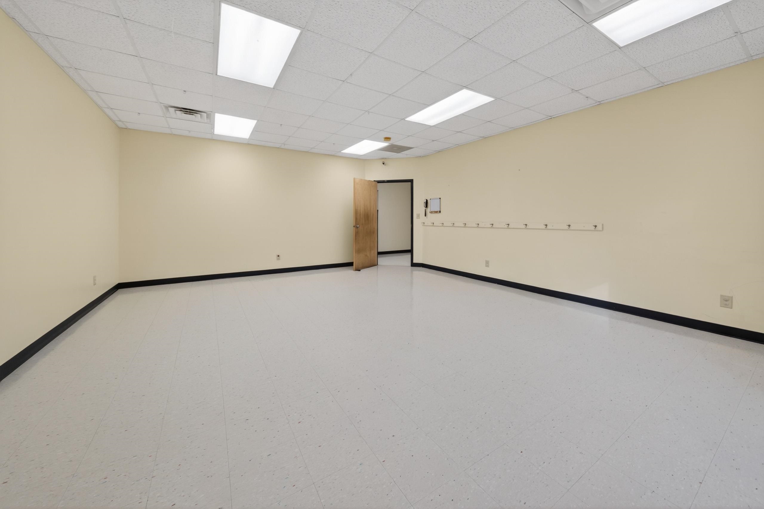 1651 Green St, Henderson, Kentucky 42420, ,Business,For Sale,Green St,95103
