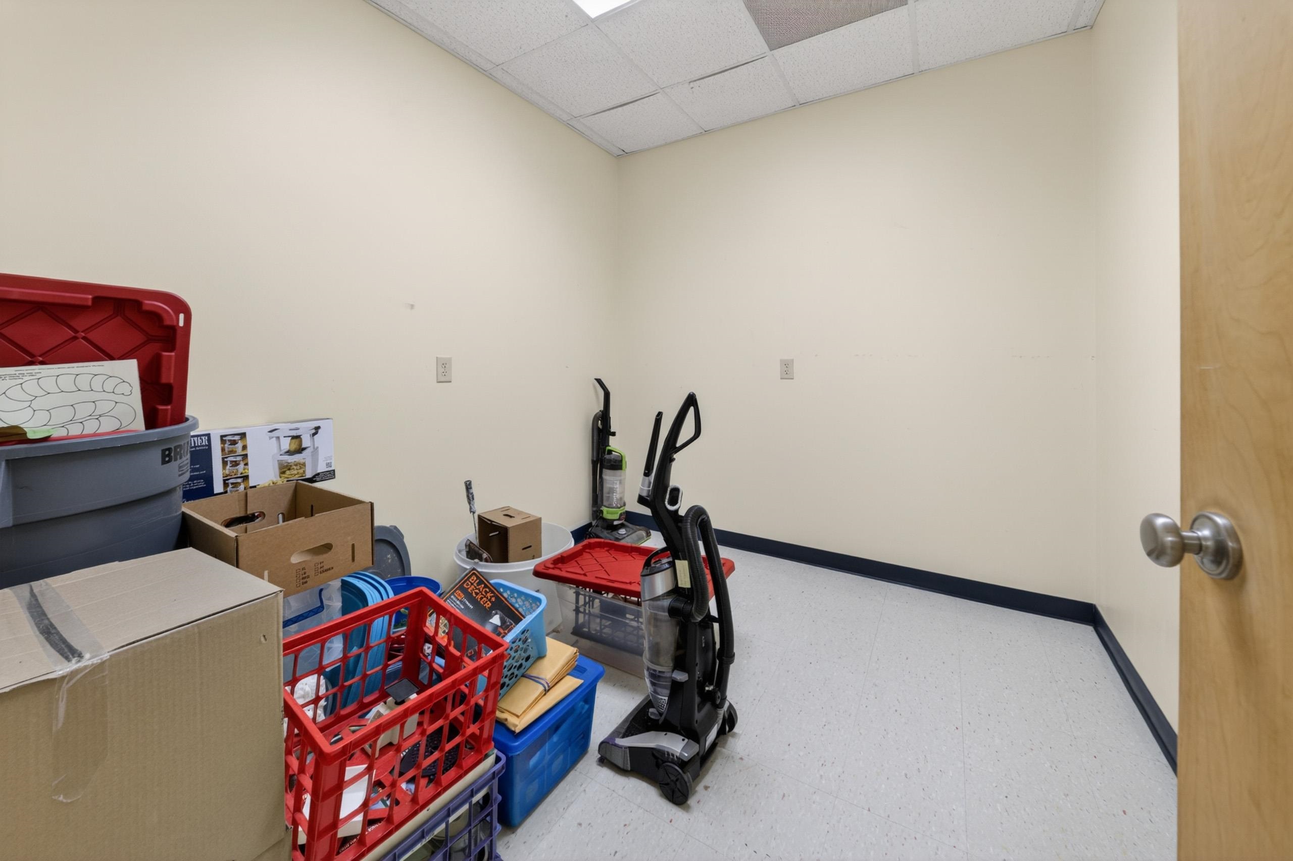 1651 Green St, Henderson, Kentucky 42420, ,Business,For Sale,Green St,95103