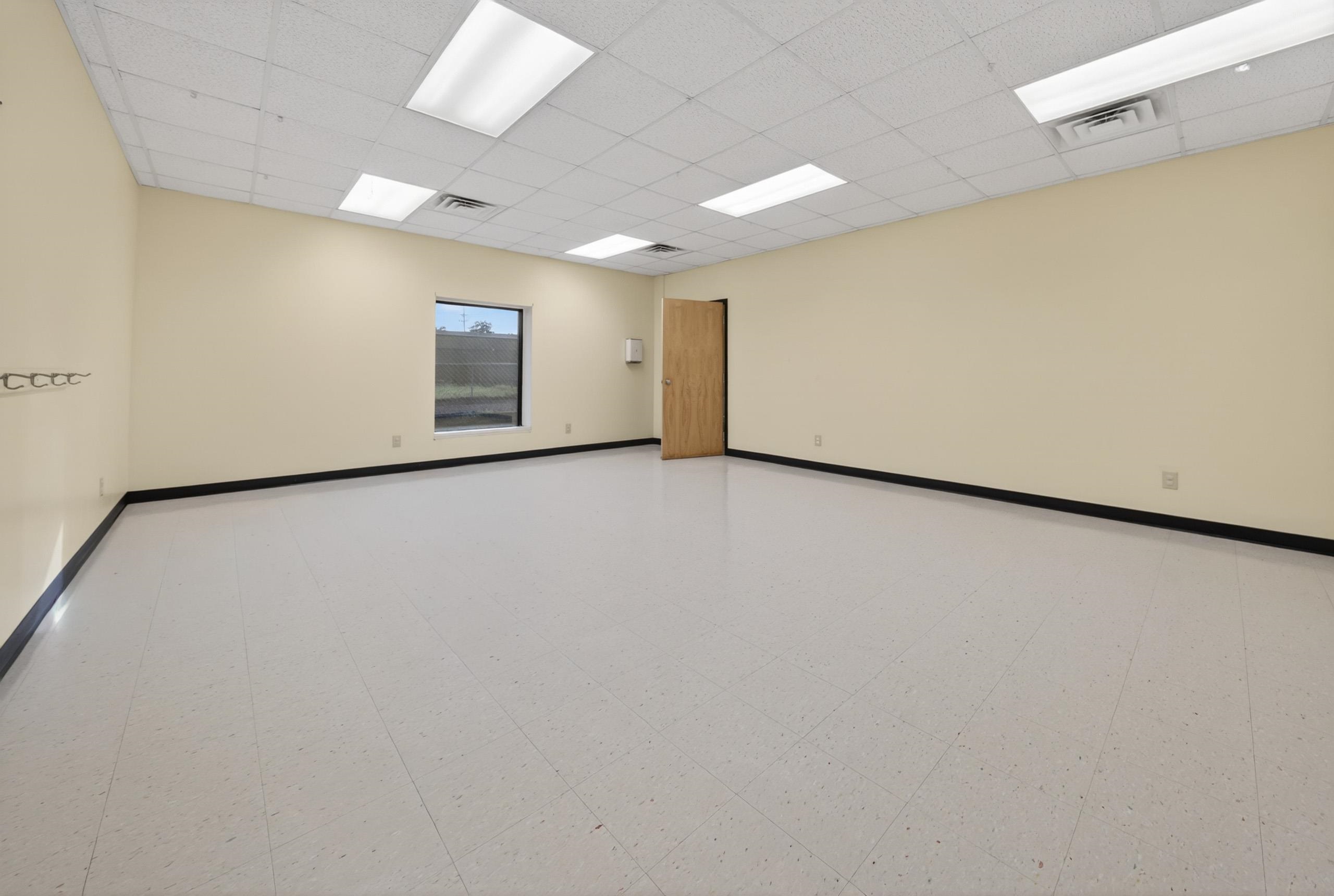 1651 Green St, Henderson, Kentucky 42420, ,Business,For Sale,Green St,95103