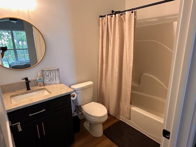 118 Stargazer Ln, Falls of Rough, Kentucky 40119, 3 Bedrooms Bedrooms, ,2 BathroomsBathrooms,Single Family Residence,For Sale,Stargazer Ln,95109