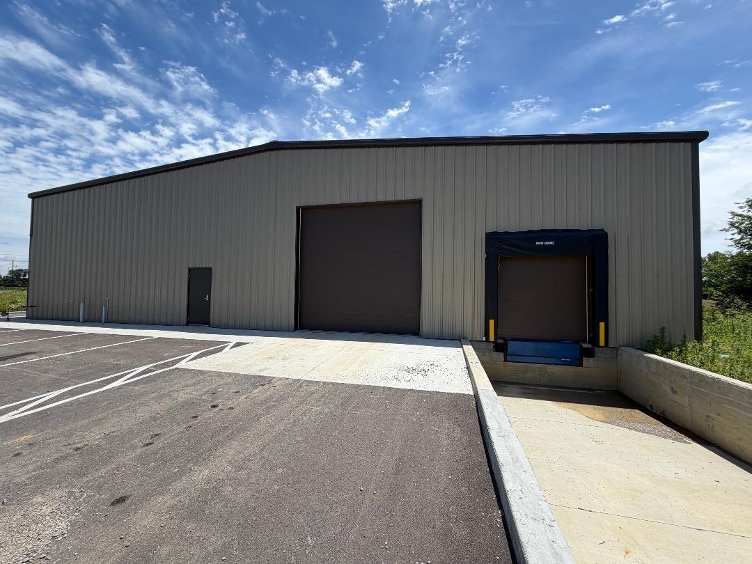 4050 Downwind Dr, Owensboro, Kentucky 42303, ,Warehouse,For Sale,Downwind Dr,95115