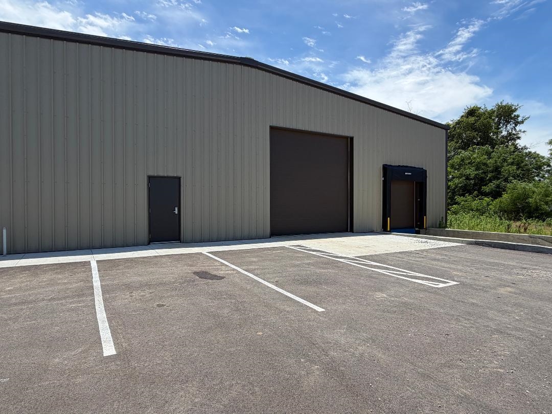 4050 Downwind Dr, Owensboro, Kentucky 42303, ,Warehouse,For Sale,Downwind Dr,95115