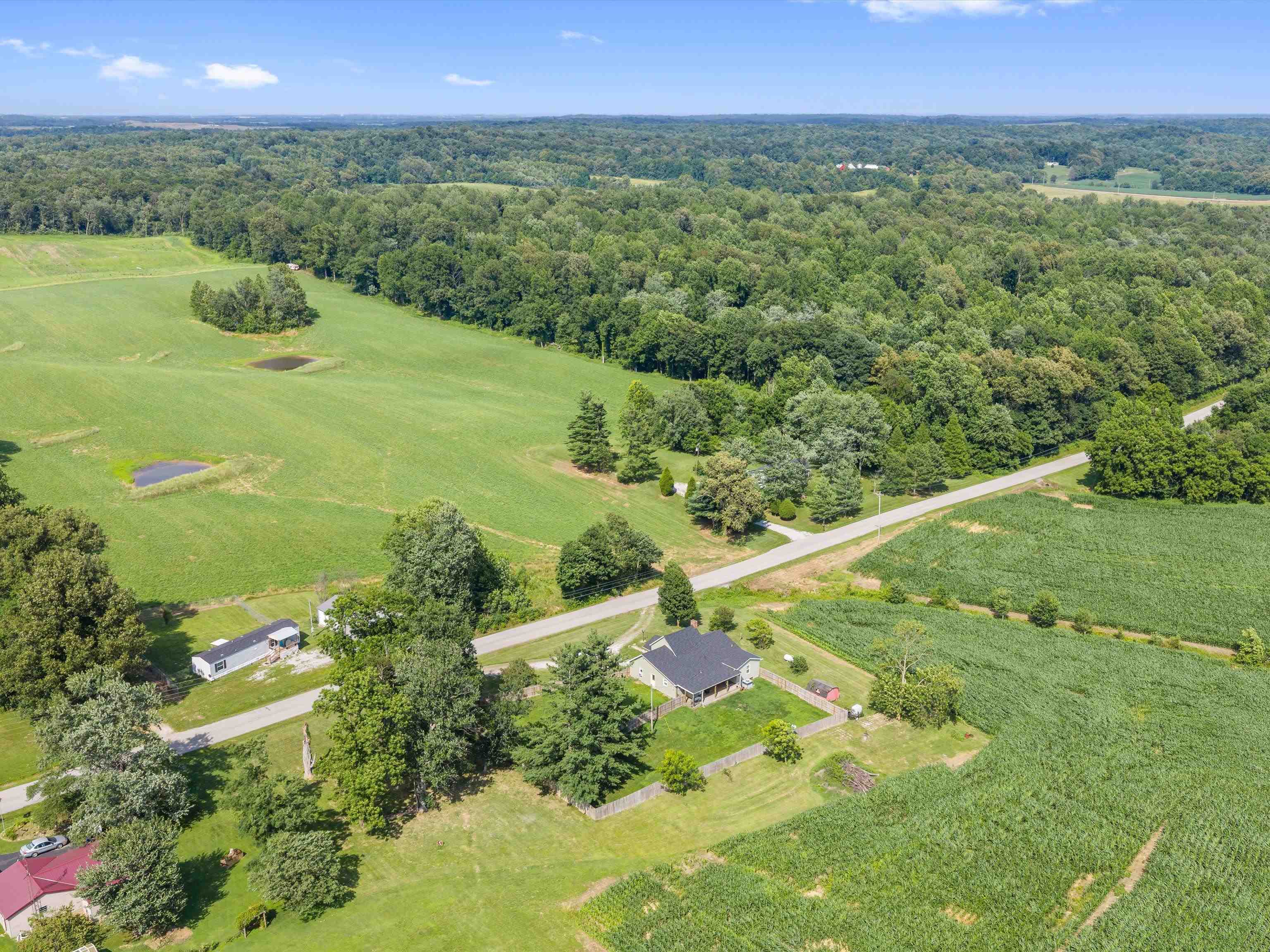 158 Beulah Church Rd, Calhoun, Kentucky 42327-0000, 2 Bedrooms Bedrooms, ,2 BathroomsBathrooms,Single Family Residence,For Sale,Beulah Church Rd,95120