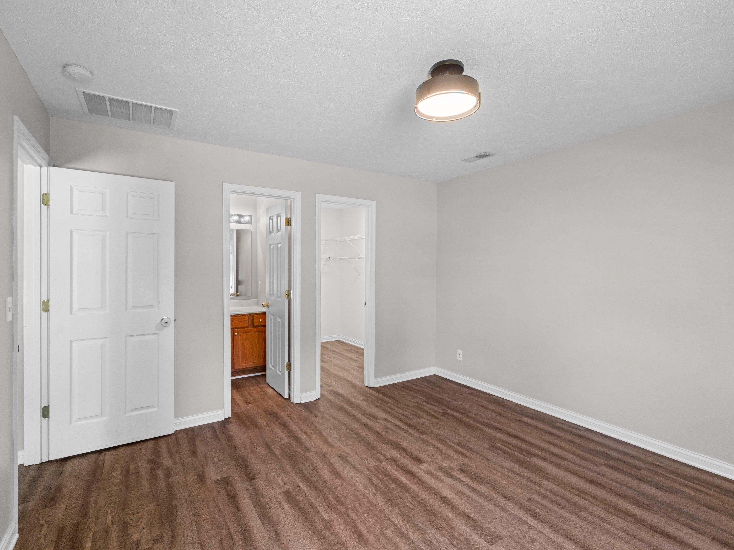 2612 Landing Terrace, Owensboro, Kentucky 42303-2213, 3 Bedrooms Bedrooms, ,2 BathroomsBathrooms,Single Family Residence,For Sale,Landing Terrace,95121