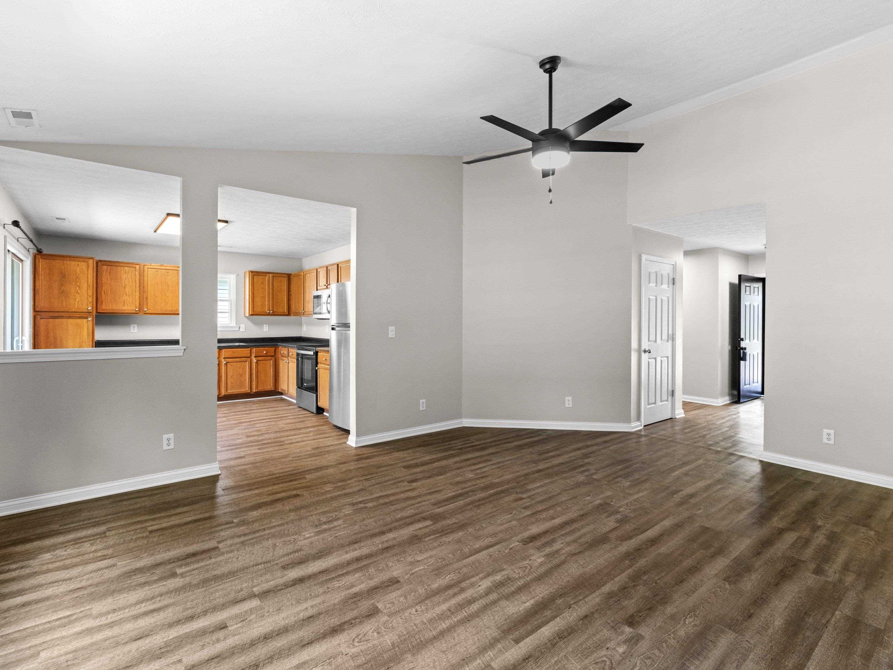 2612 Landing Terrace, Owensboro, Kentucky 42303-2213, 3 Bedrooms Bedrooms, ,2 BathroomsBathrooms,Single Family Residence,For Sale,Landing Terrace,95121