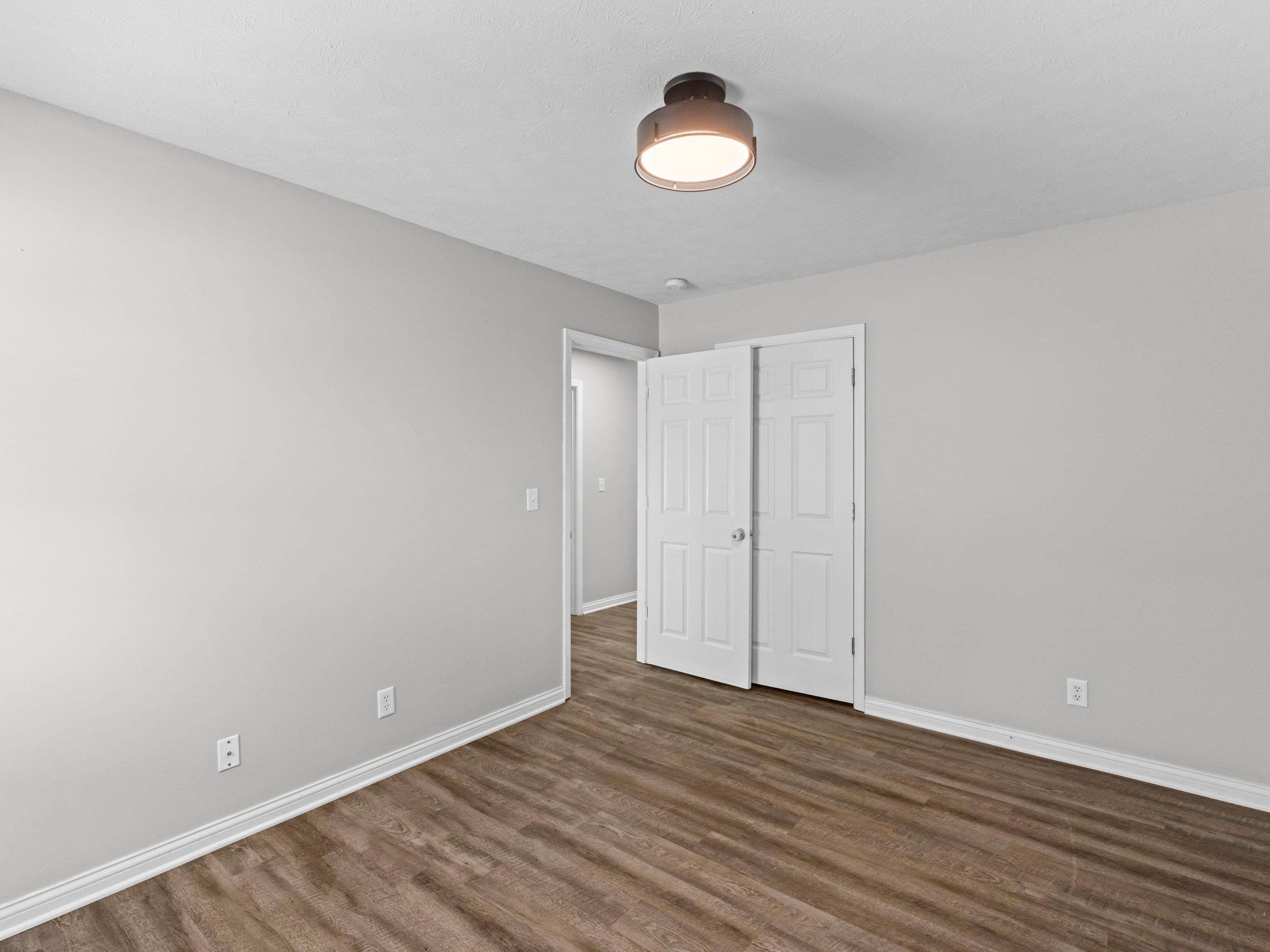 2612 Landing Terrace, Owensboro, Kentucky 42303-2213, 3 Bedrooms Bedrooms, ,2 BathroomsBathrooms,Single Family Residence,For Sale,Landing Terrace,95121