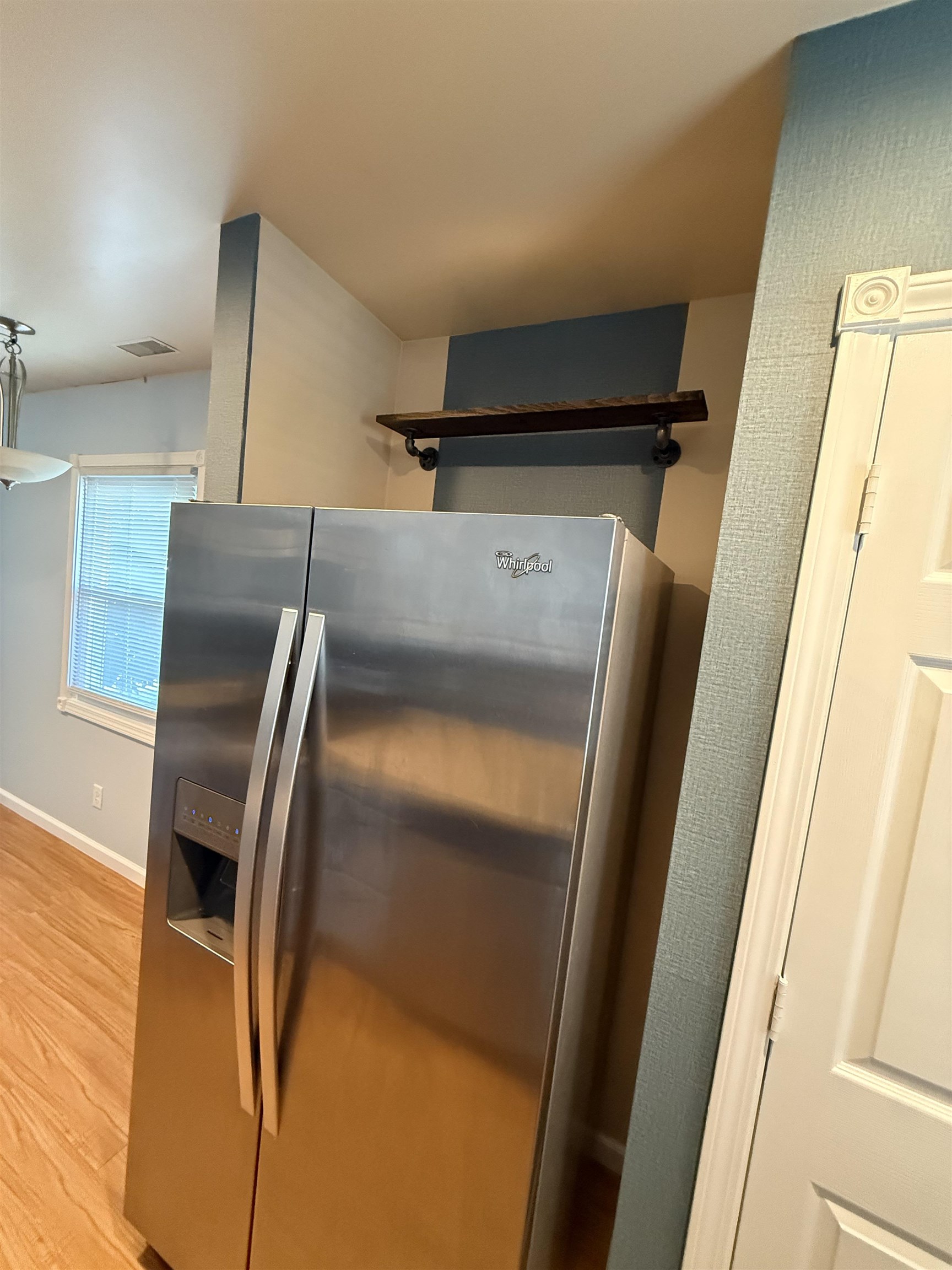 726 Delray St., Owensboro, Kentucky 42301, 3 Bedrooms Bedrooms, ,1 BathroomBathrooms,Single Family Residence,For Sale,Delray St.,95124