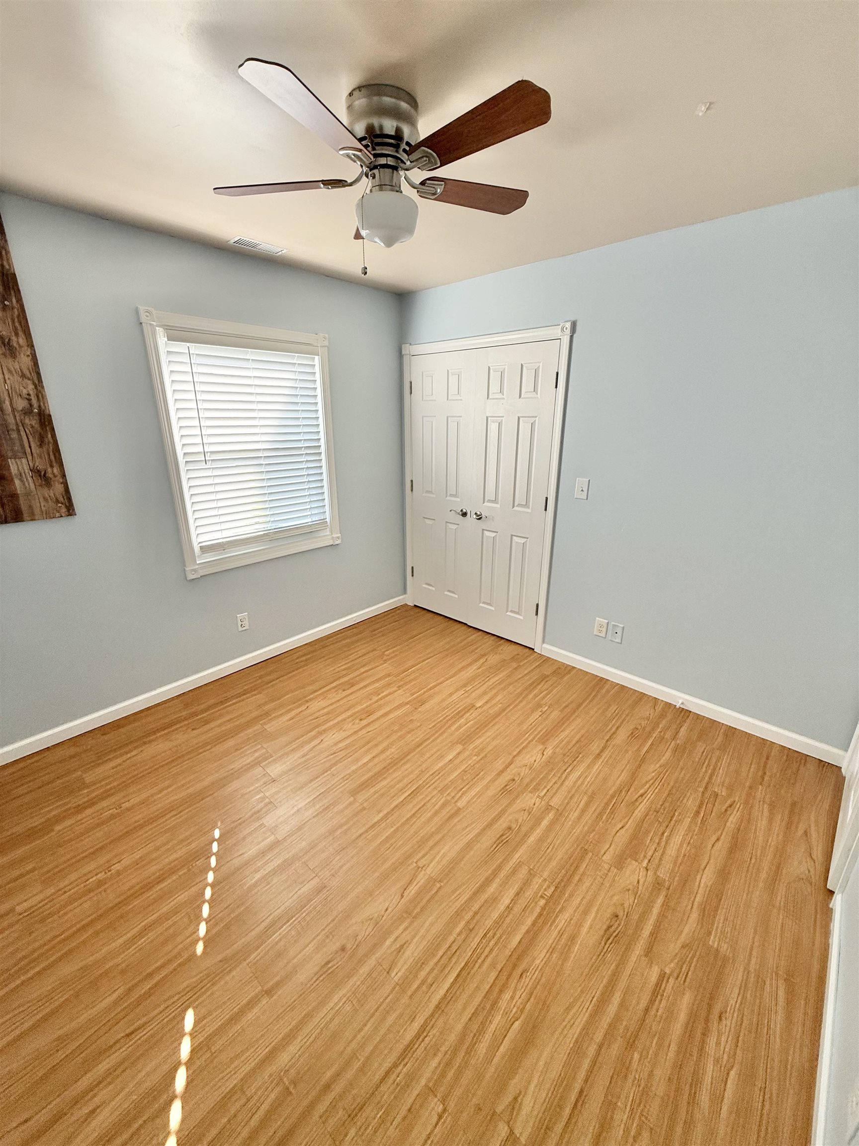 726 Delray St., Owensboro, Kentucky 42301, 3 Bedrooms Bedrooms, ,1 BathroomBathrooms,Single Family Residence,For Sale,Delray St.,95124