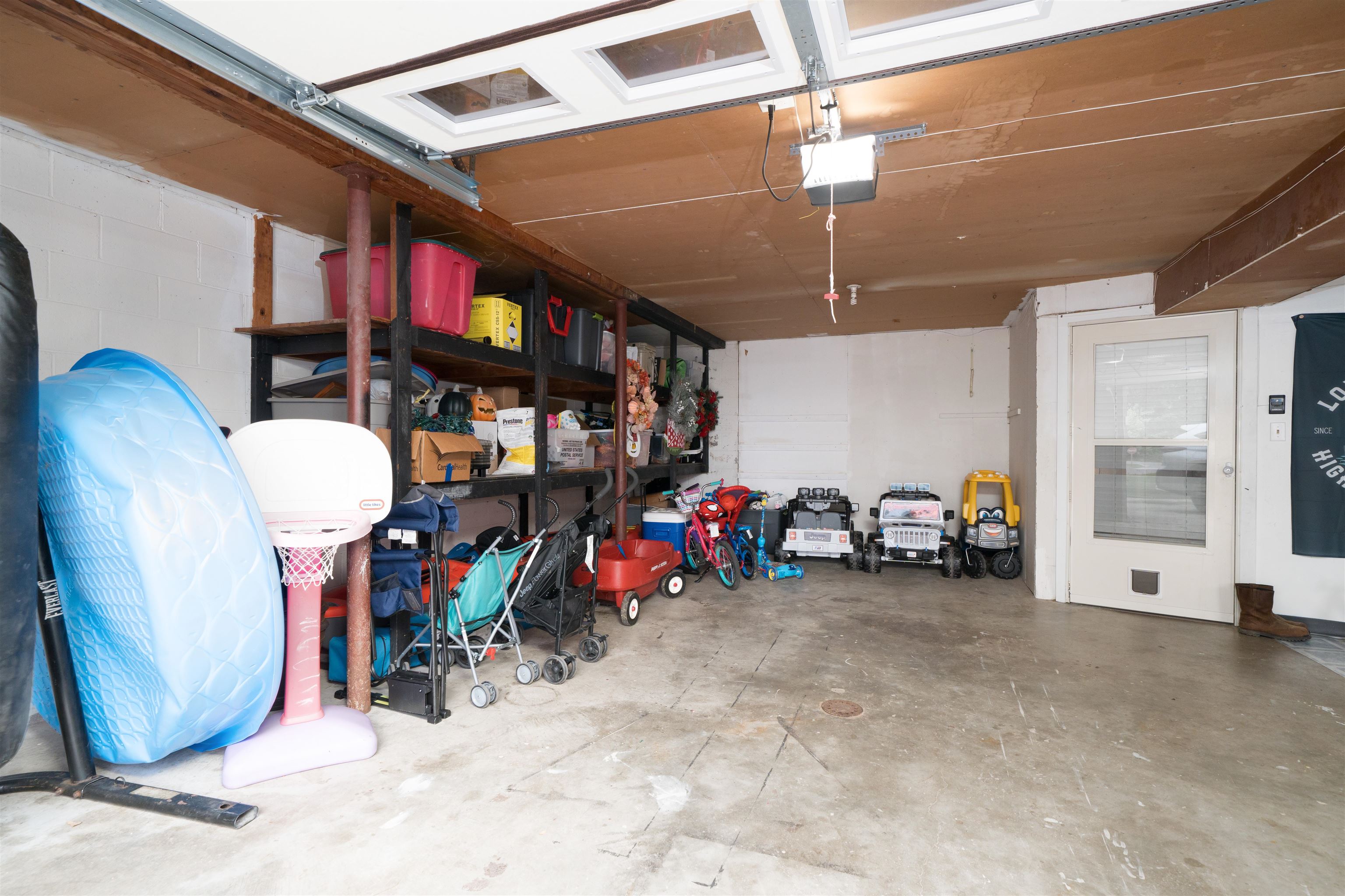 3955 Krystal Lane, Owensboro, Kentucky 42303, 4 Bedrooms Bedrooms, ,2 BathroomsBathrooms,Single Family Residence,For Sale,Krystal Lane,95126